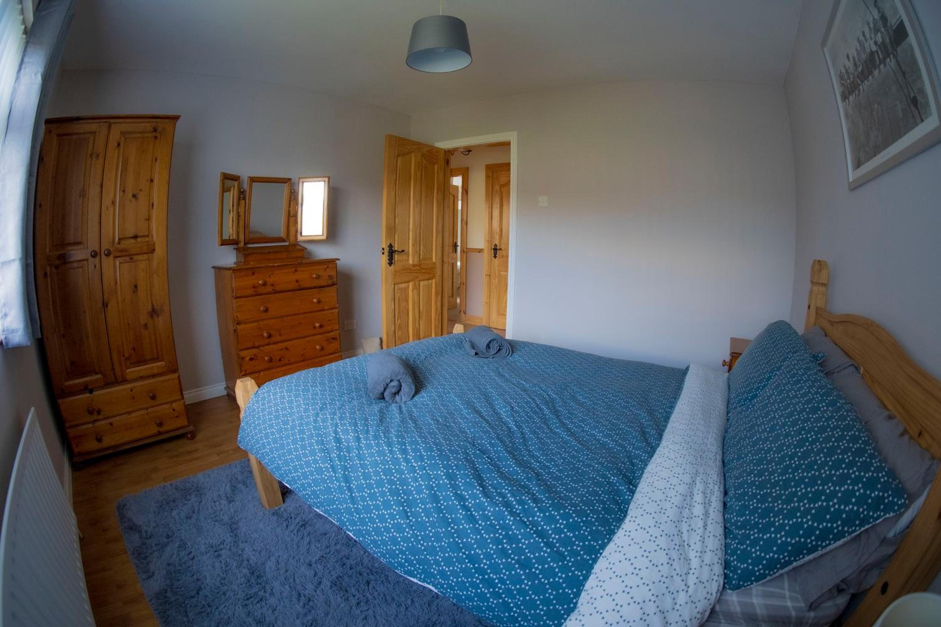 Three-Bedroom House photo 1