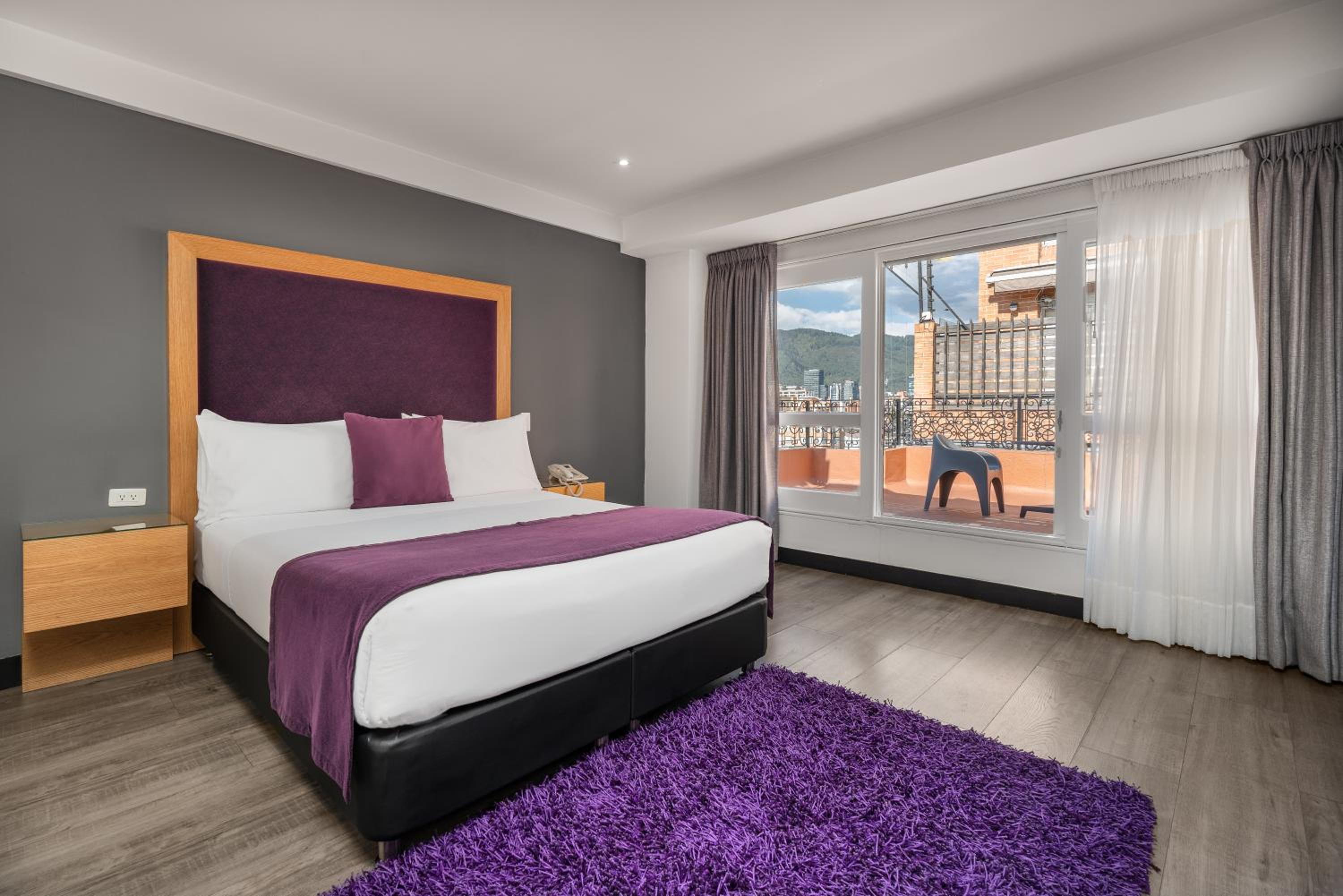 Suite with Terrace - Photo 8