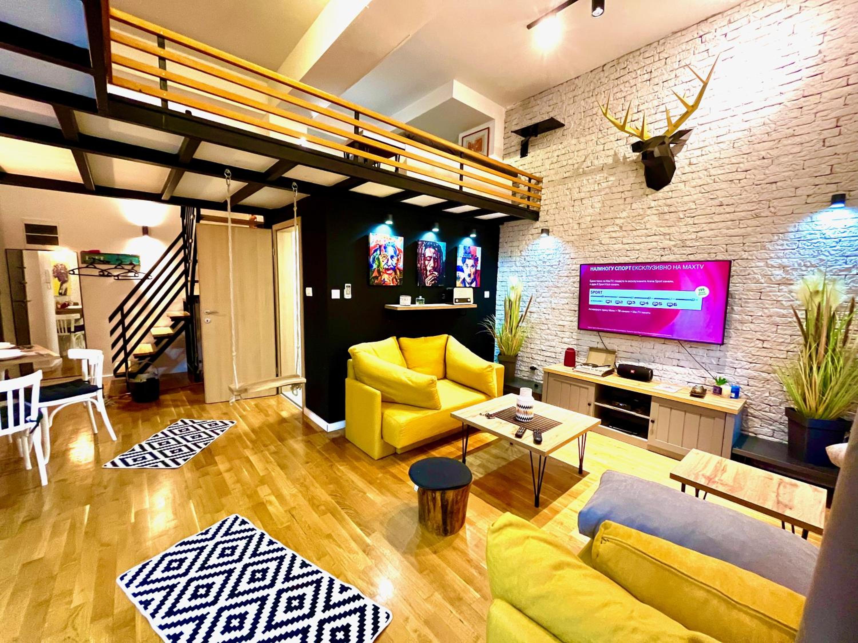 One-Bedroom Apartment