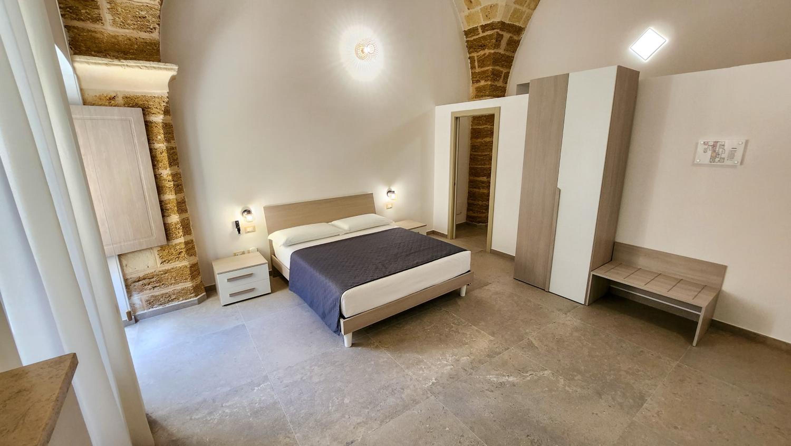 Deluxe Triple Room - Photo 28