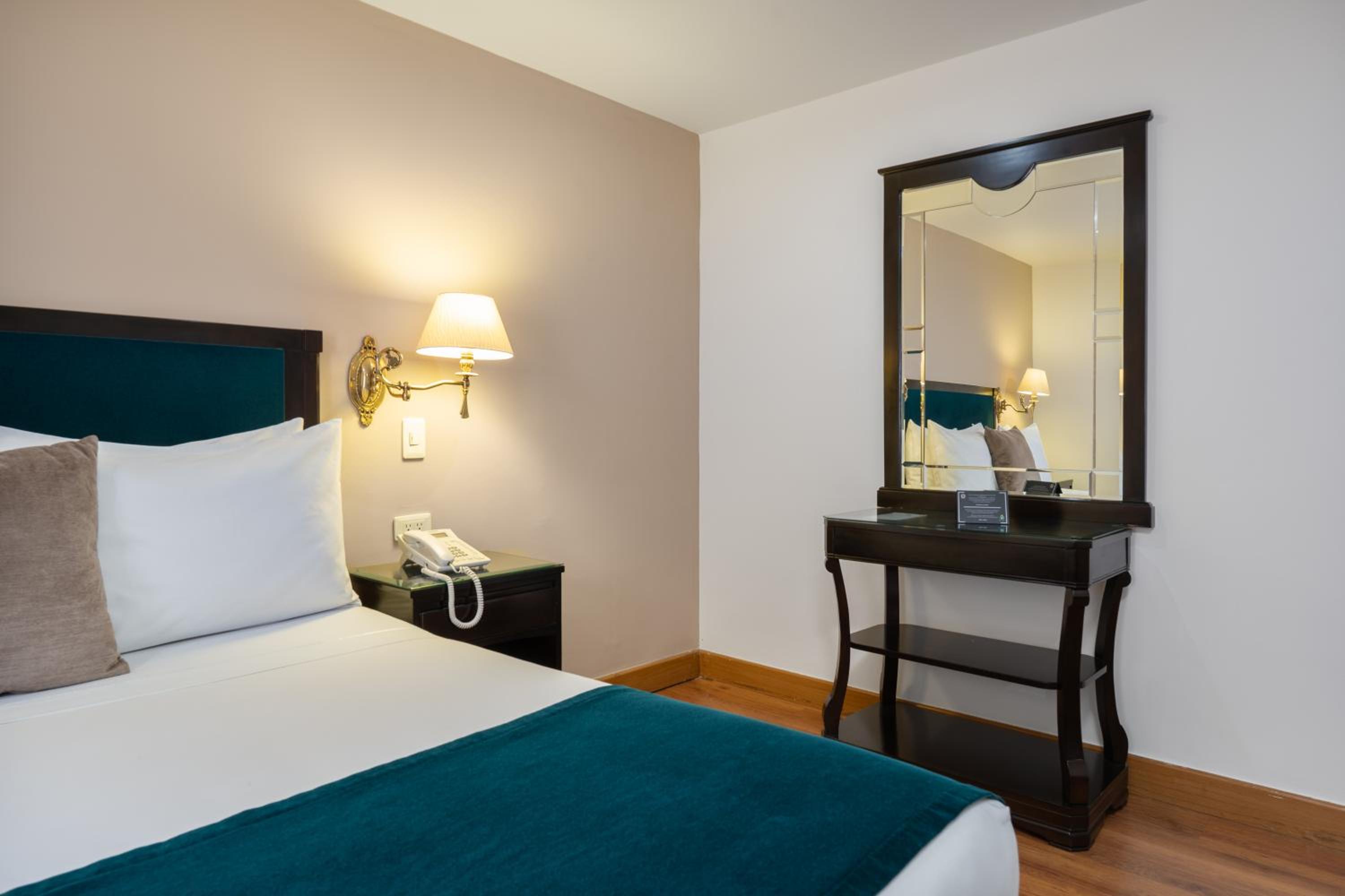 Superior Double Room - Photo 1