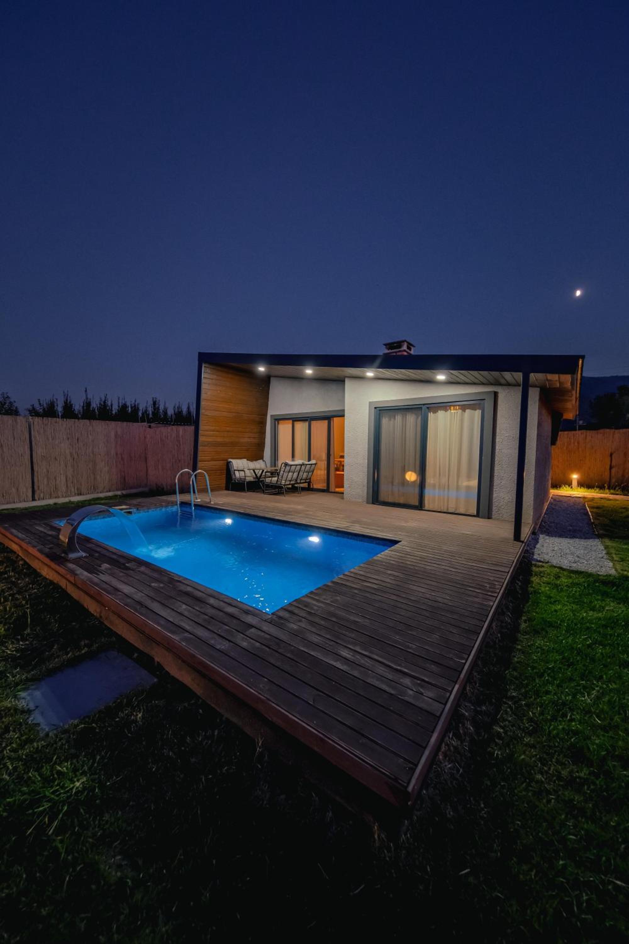 Superior Villa - Photo 2
