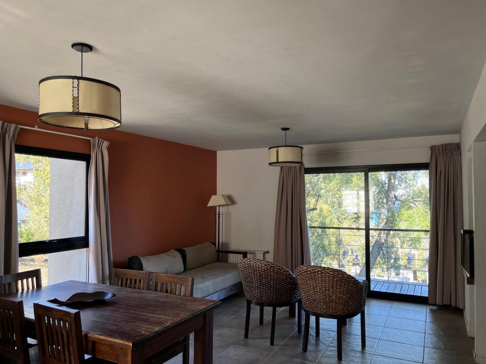 Family Two-Bedroom Apartment with View photo 1