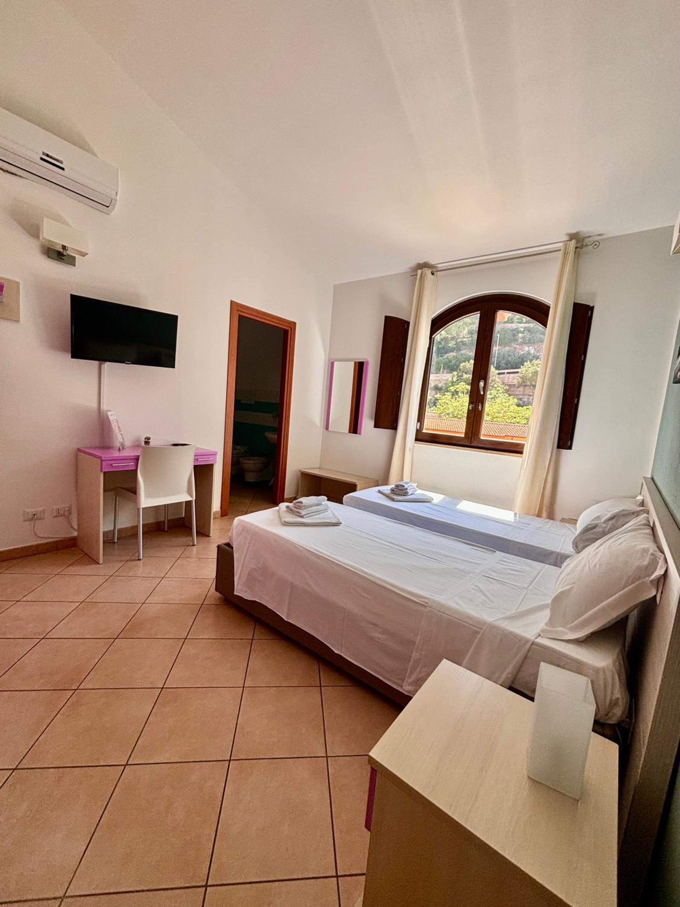 Twin Room photo 1