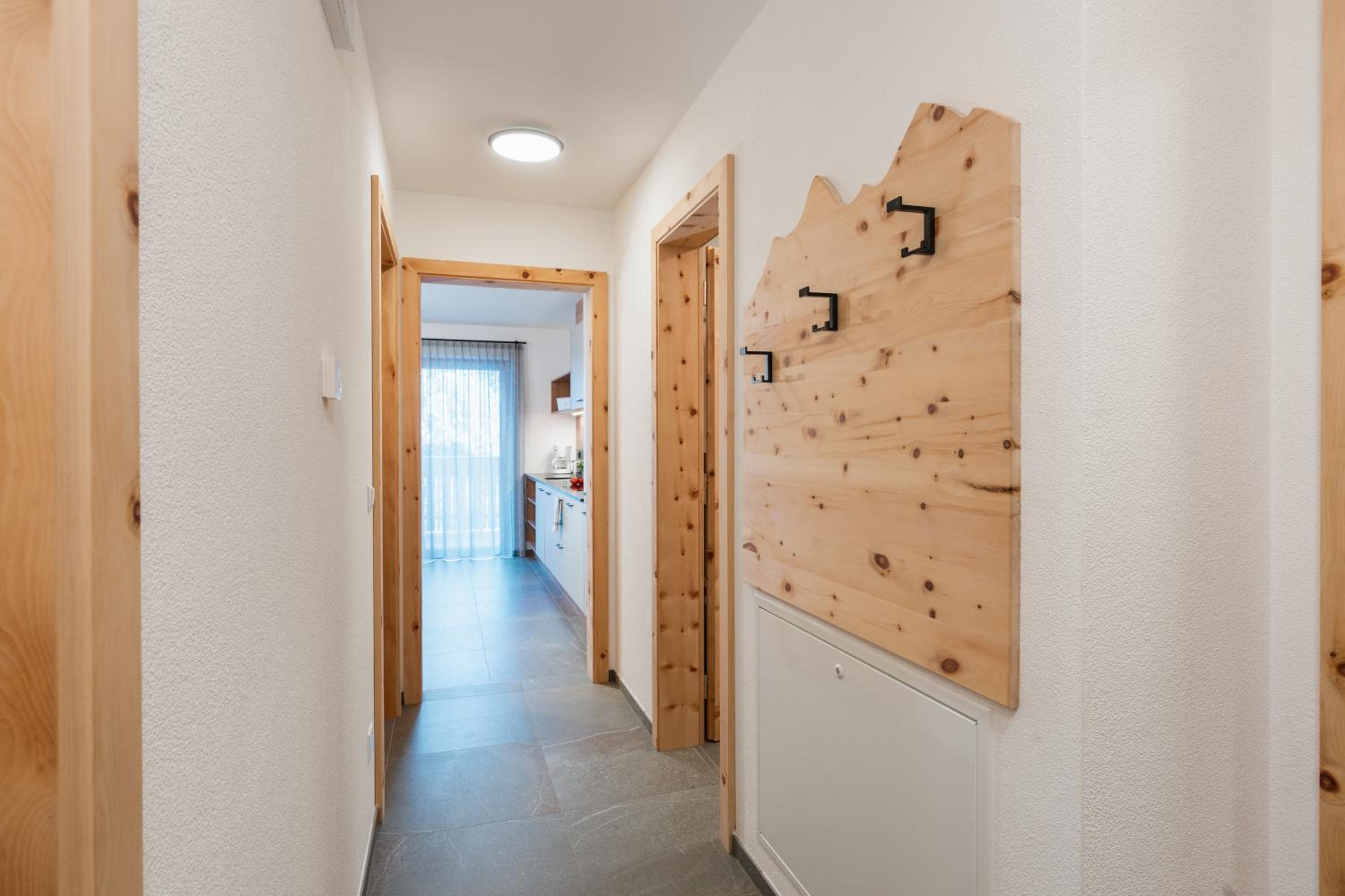 Two-Bedroom Deluxe Apartment with Garden View photo 2