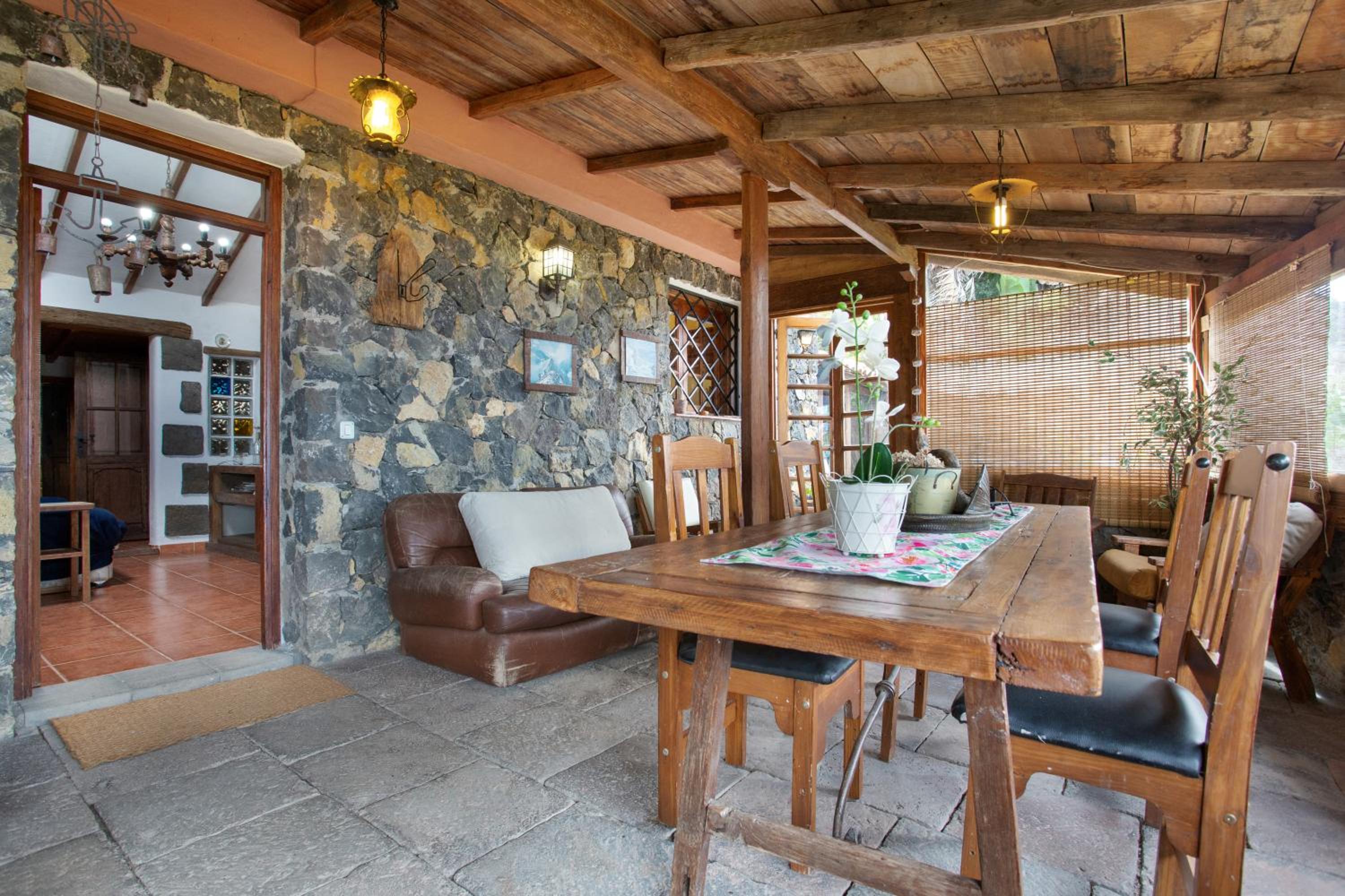 Villa with Sea View photo 2