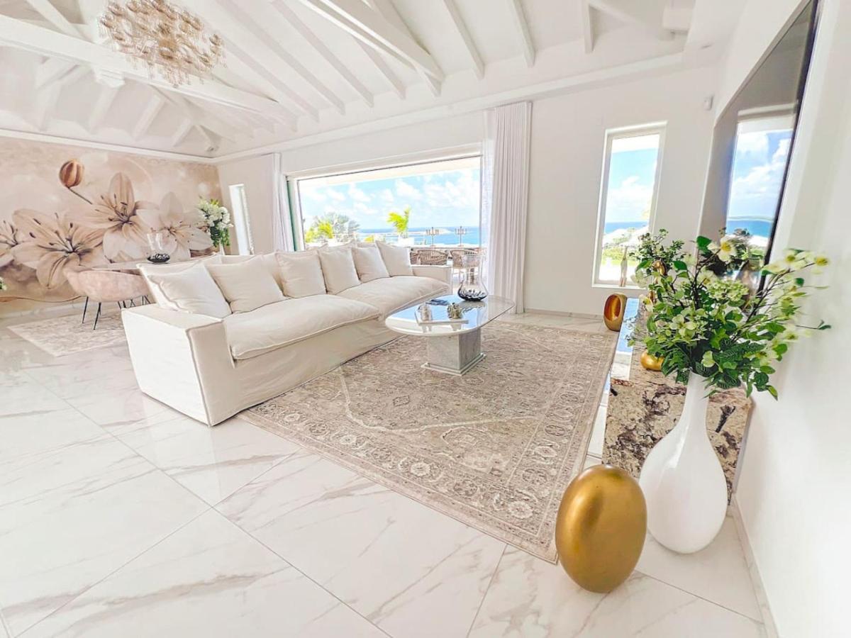 Deluxe Villa photo 1