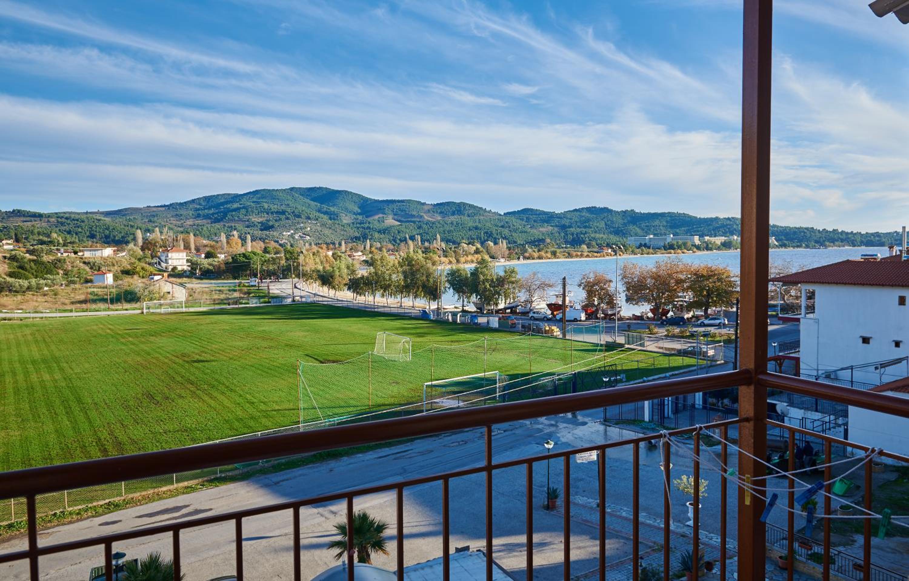 Two-Bedroom Family Apartment With Sea View (4 Adults) photo 3