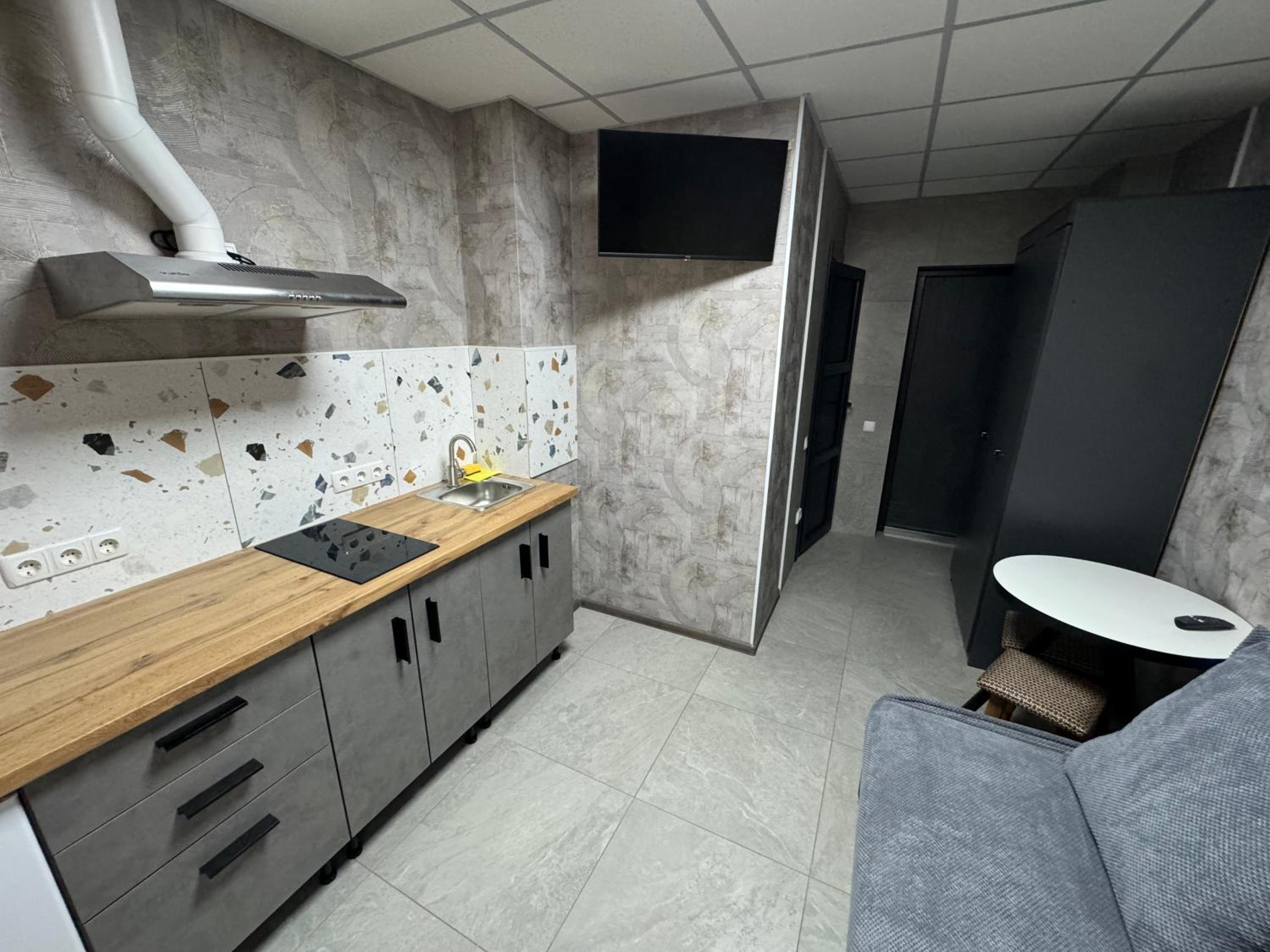 Studio Apartment photo 2