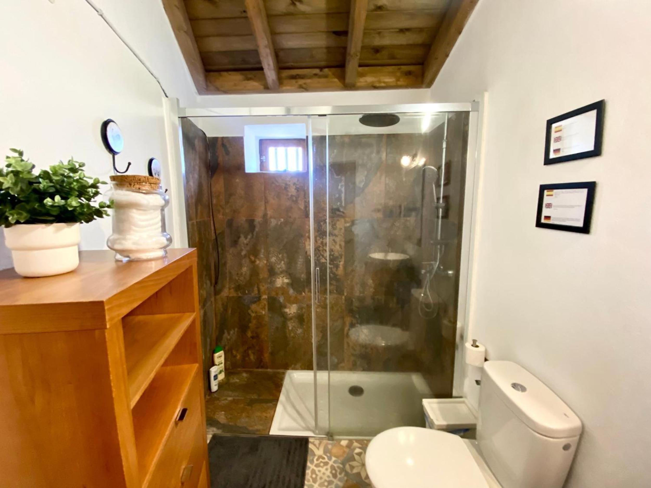 Quadruple Room with Shower photo 2