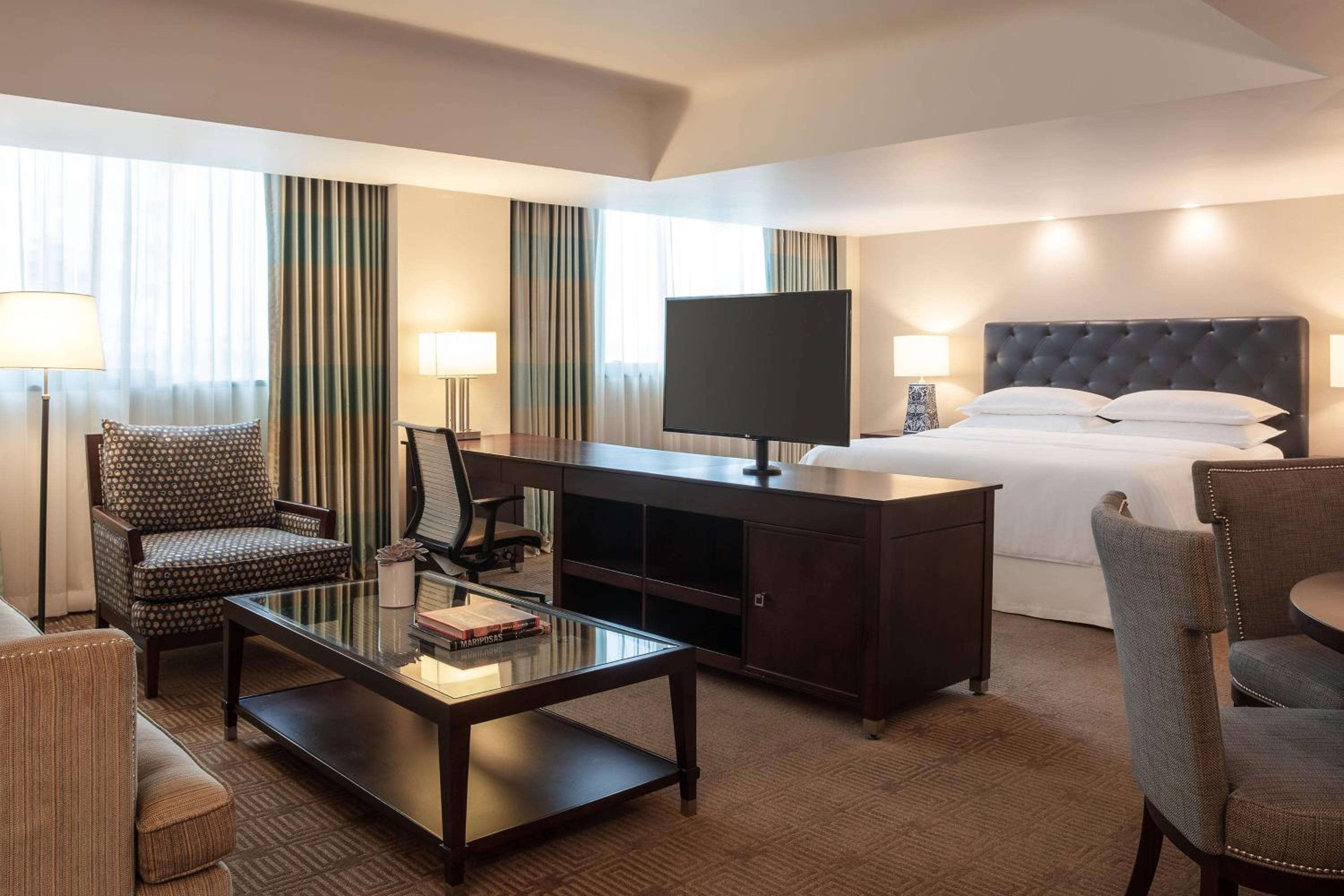 Junior Suite, Club lounge access, 1 Bedroom Junior Suite     - Photo 8
