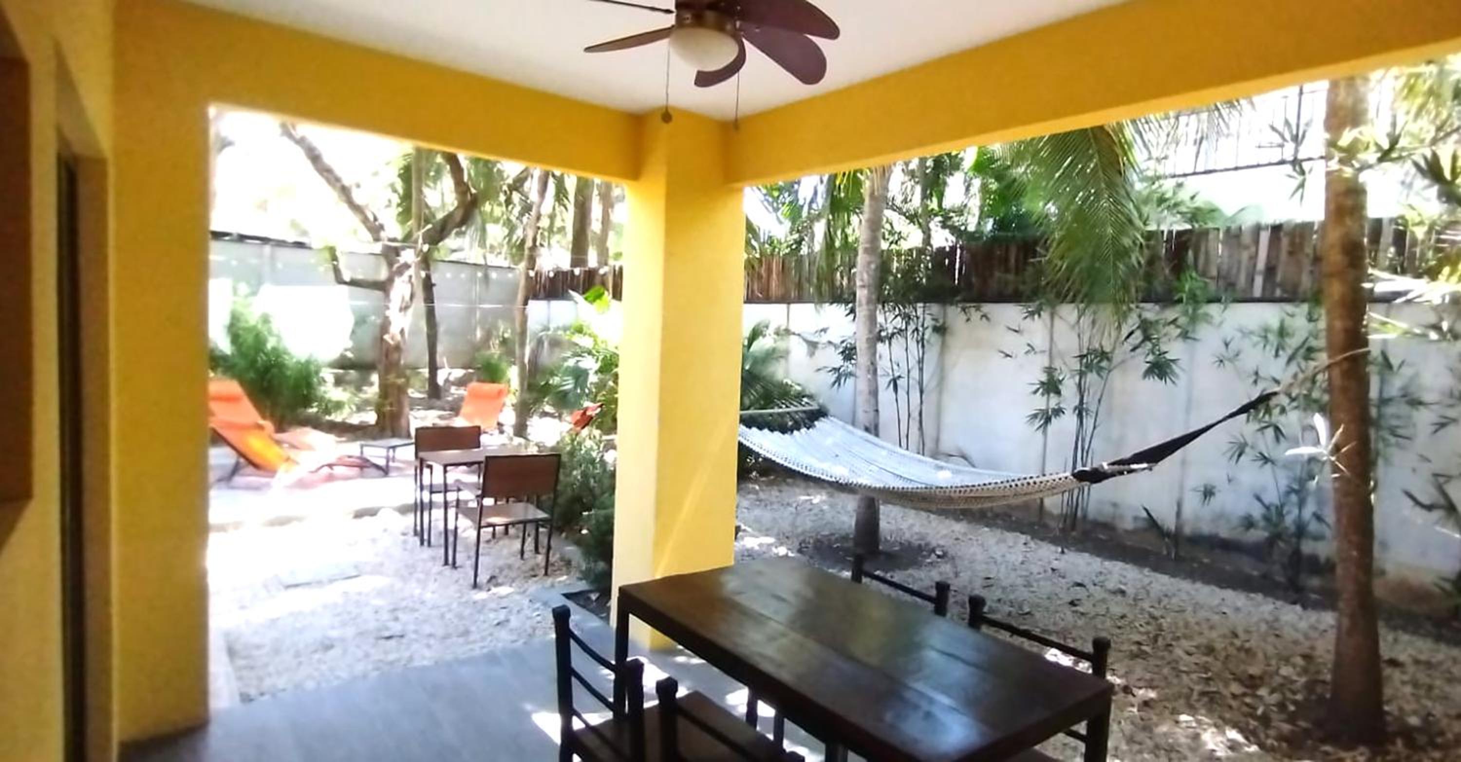 Quadruple Room with Terrace photo 3