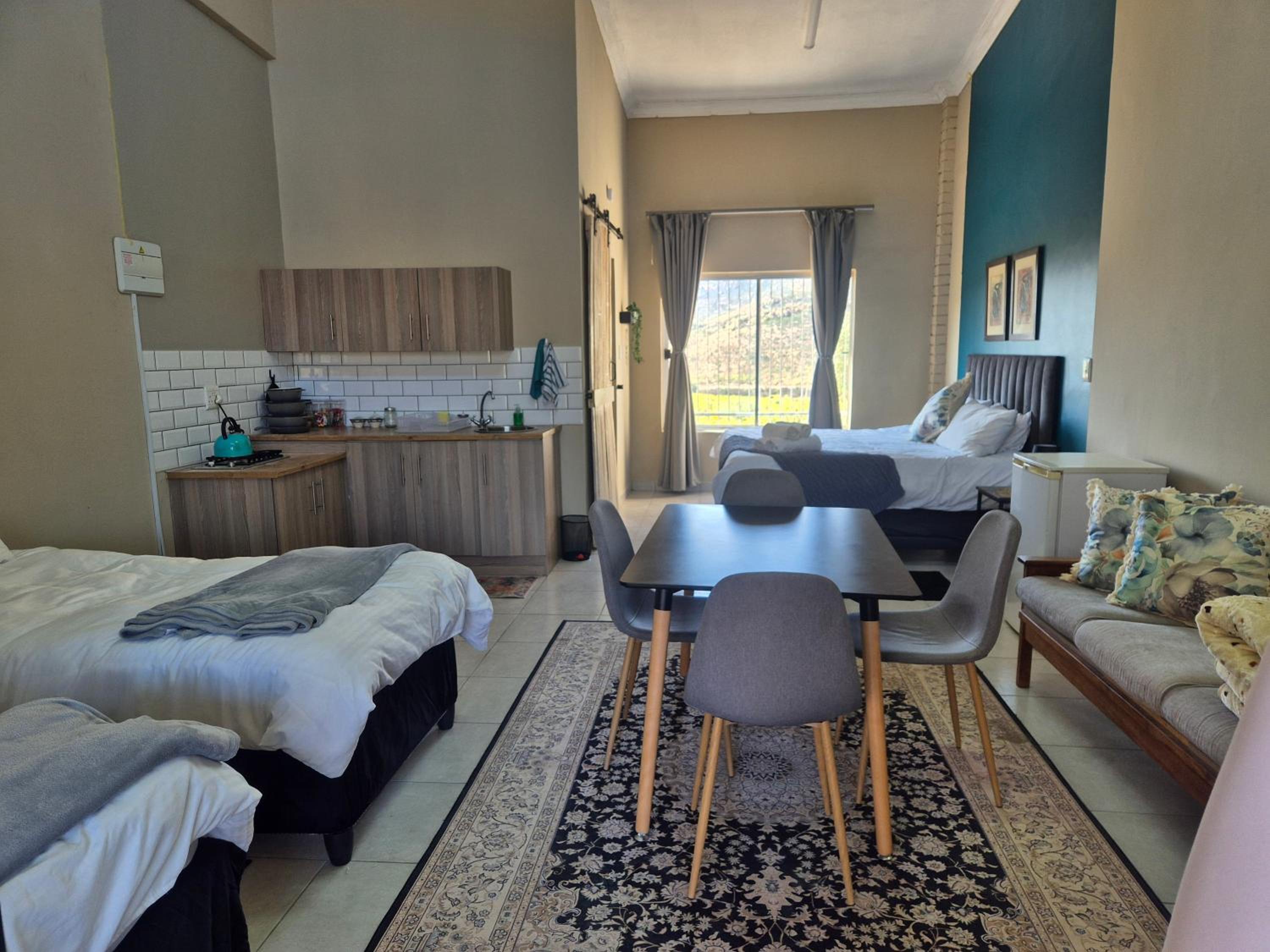 Family Room - Photo 37