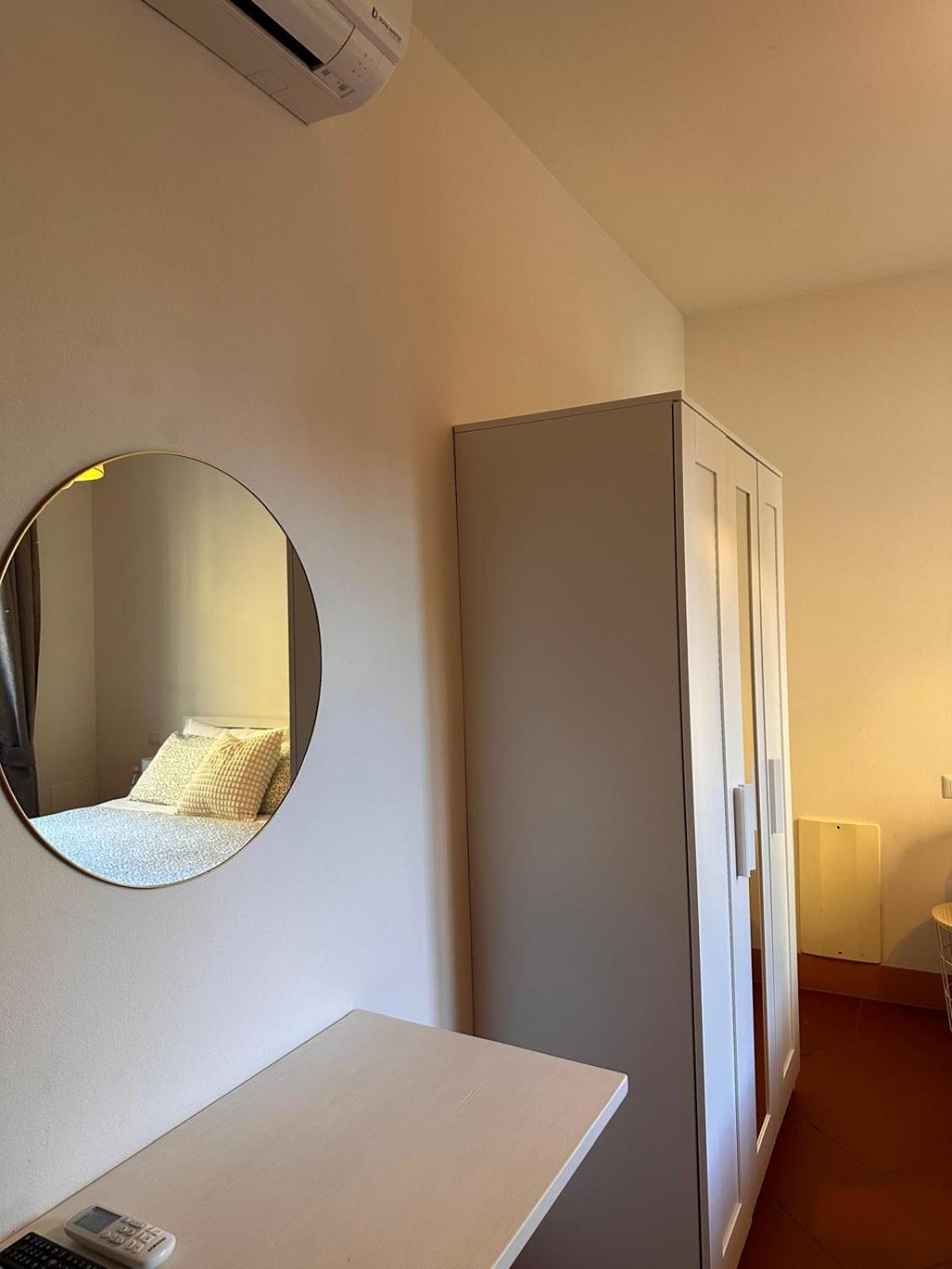 Standard Double Room photo 3