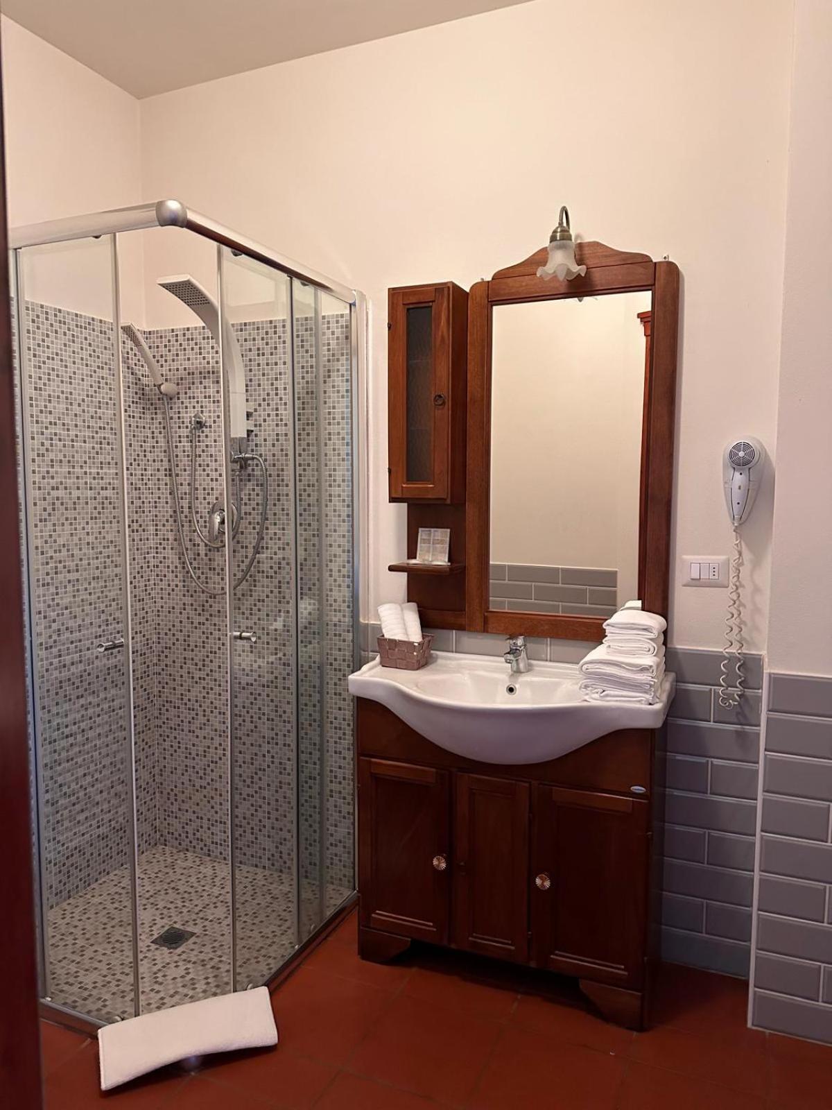 Double Or Twin Room photo 2