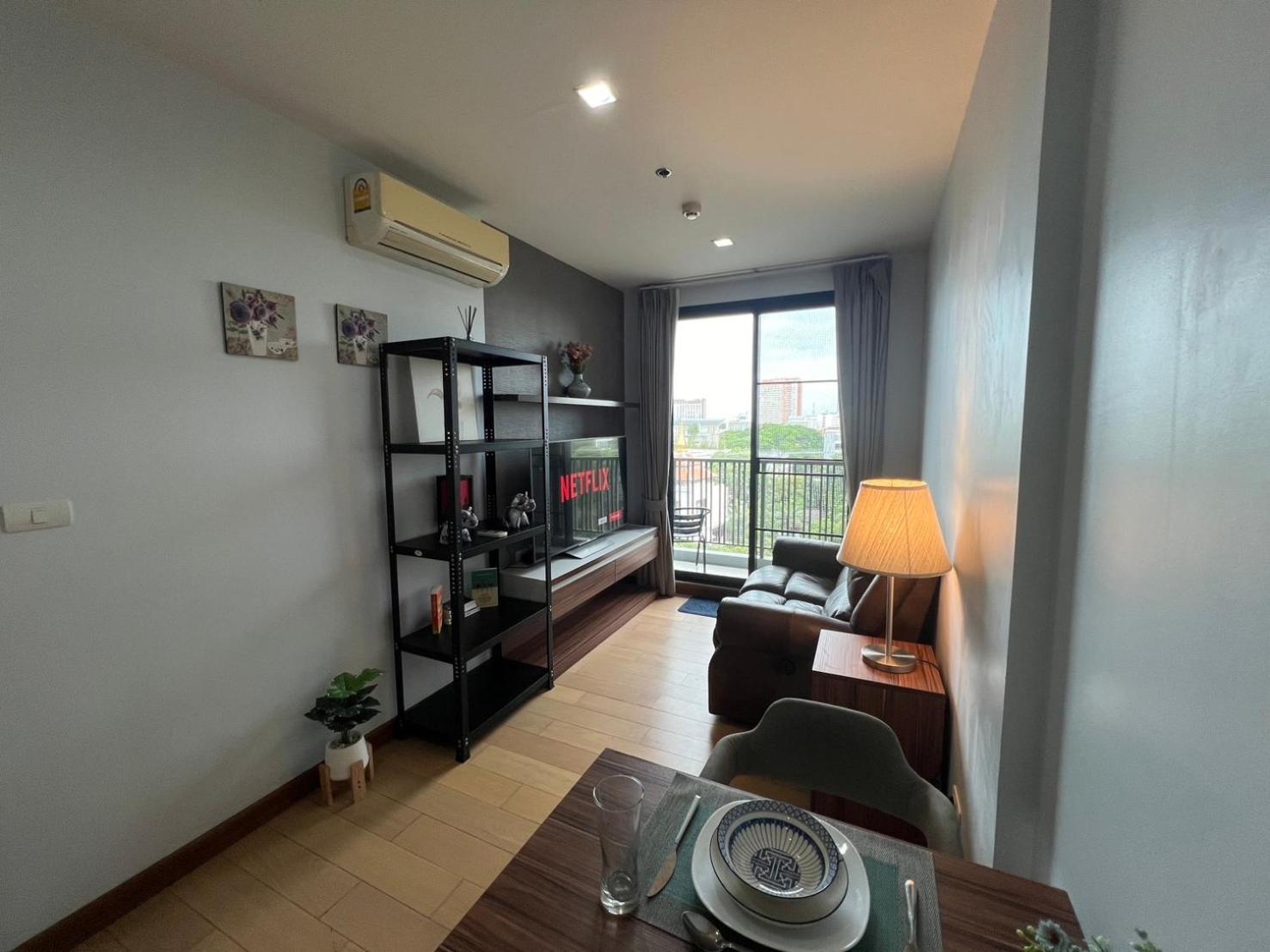Suite With Pool View - Photo 35