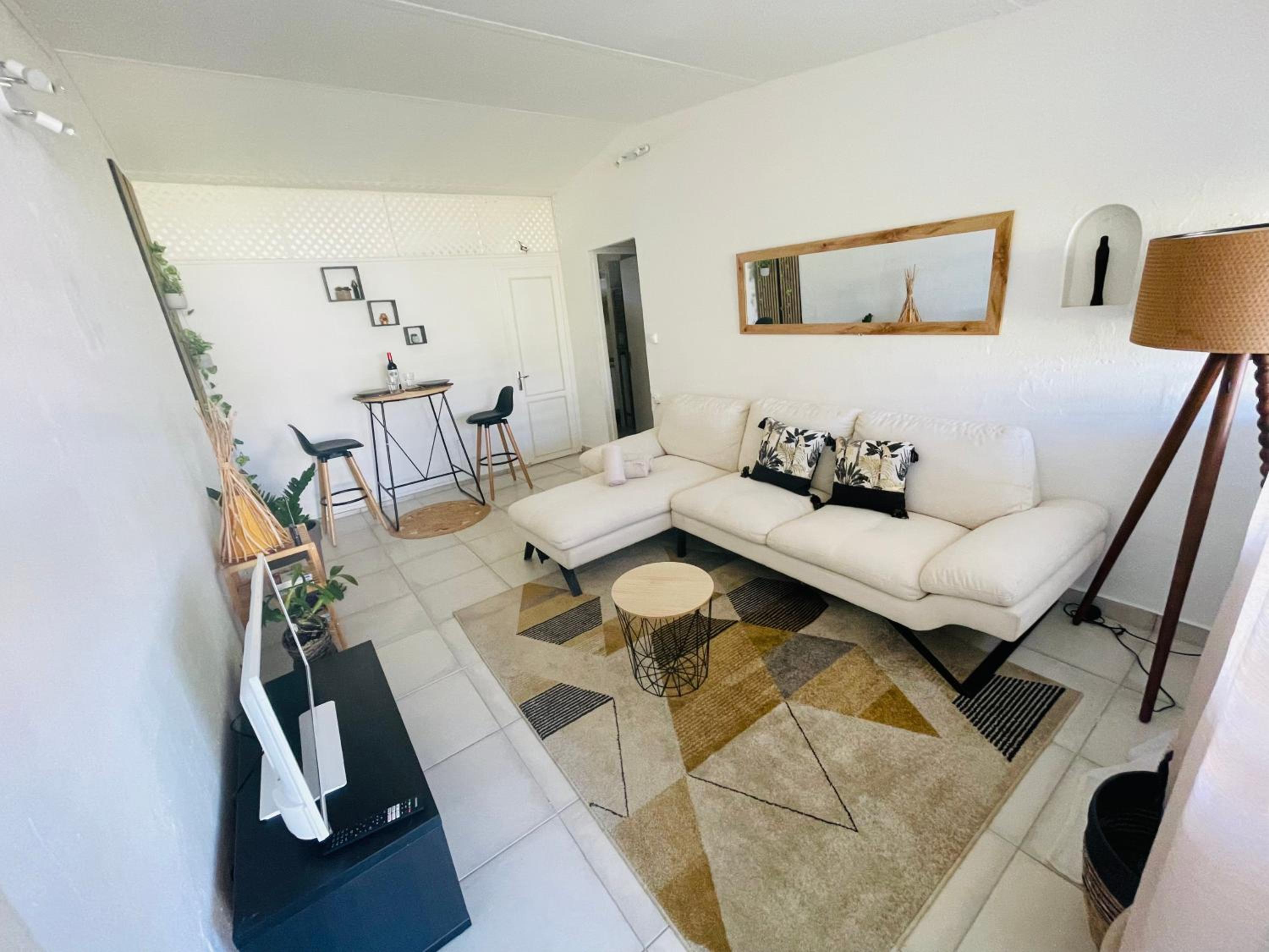 Two-Bedroom House photo 1