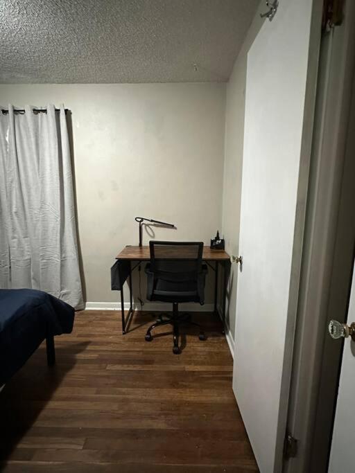 Two-Bedroom Apartment photo 2