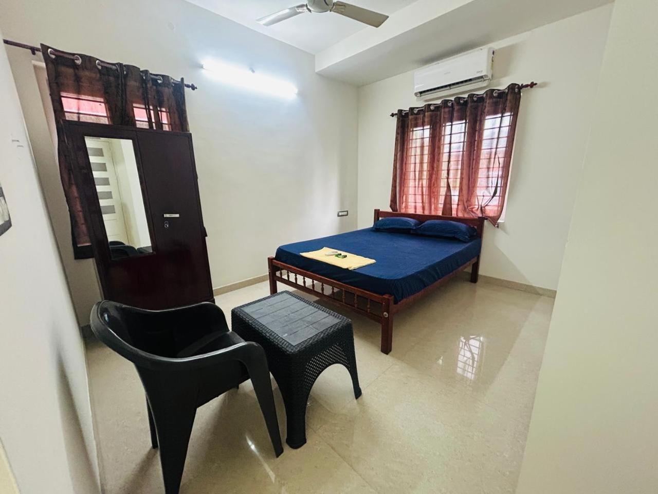 Twin Room photo 1