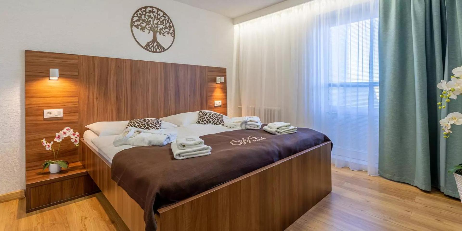 Double Room - Photo 10