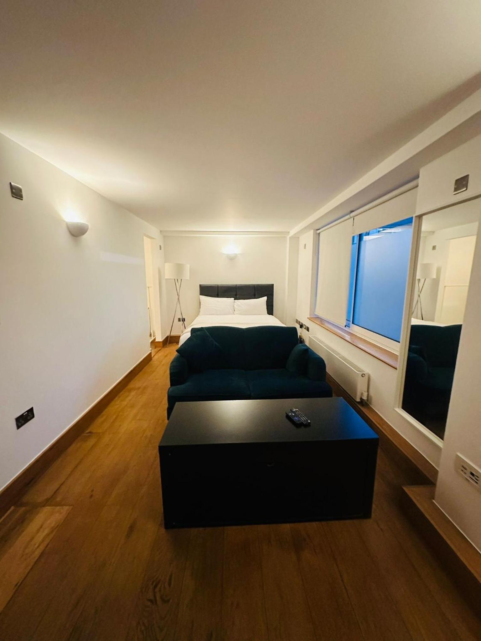 One-Bedroom Family Apartment photo 3