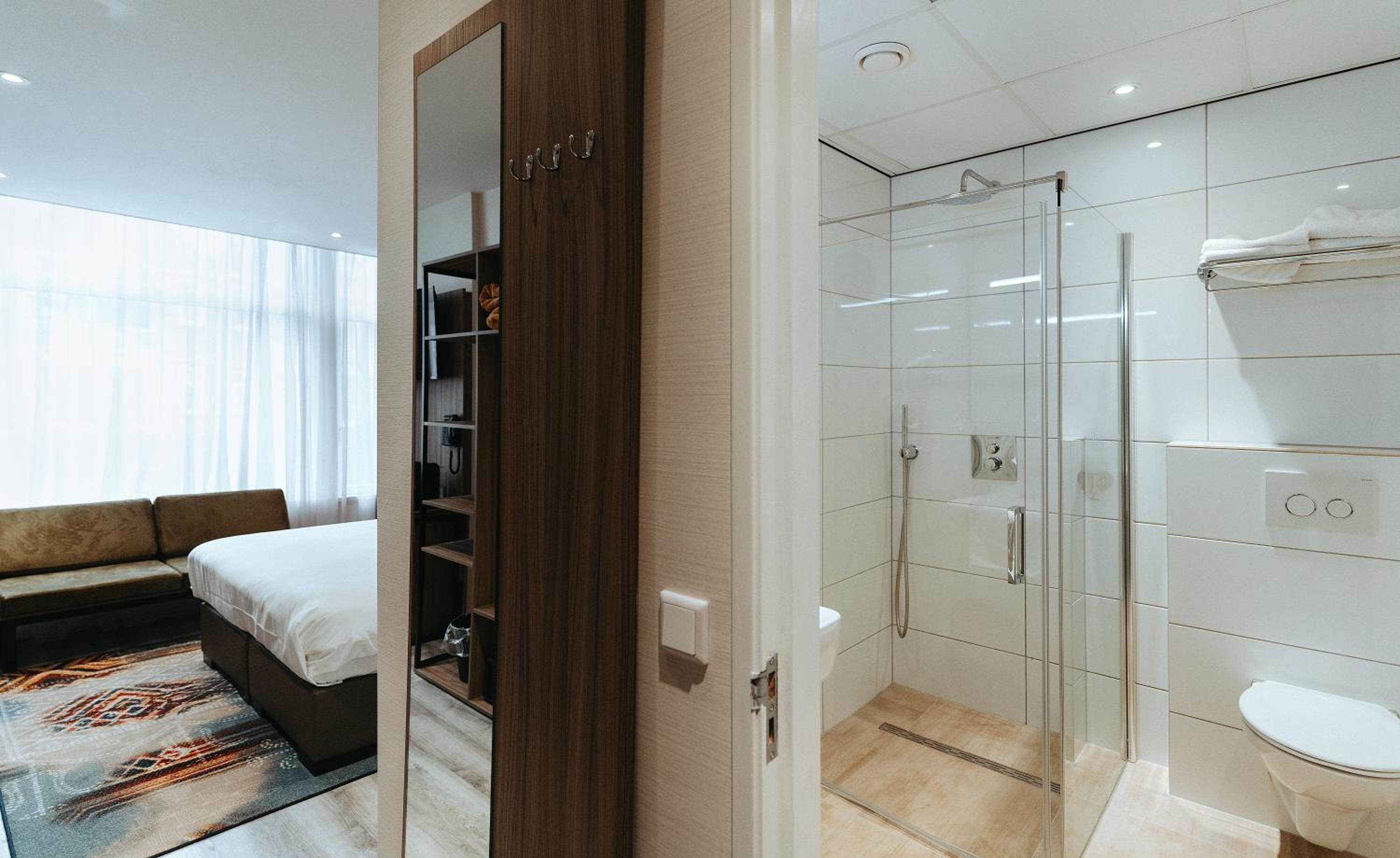 Deluxe Double Room - Photo 4