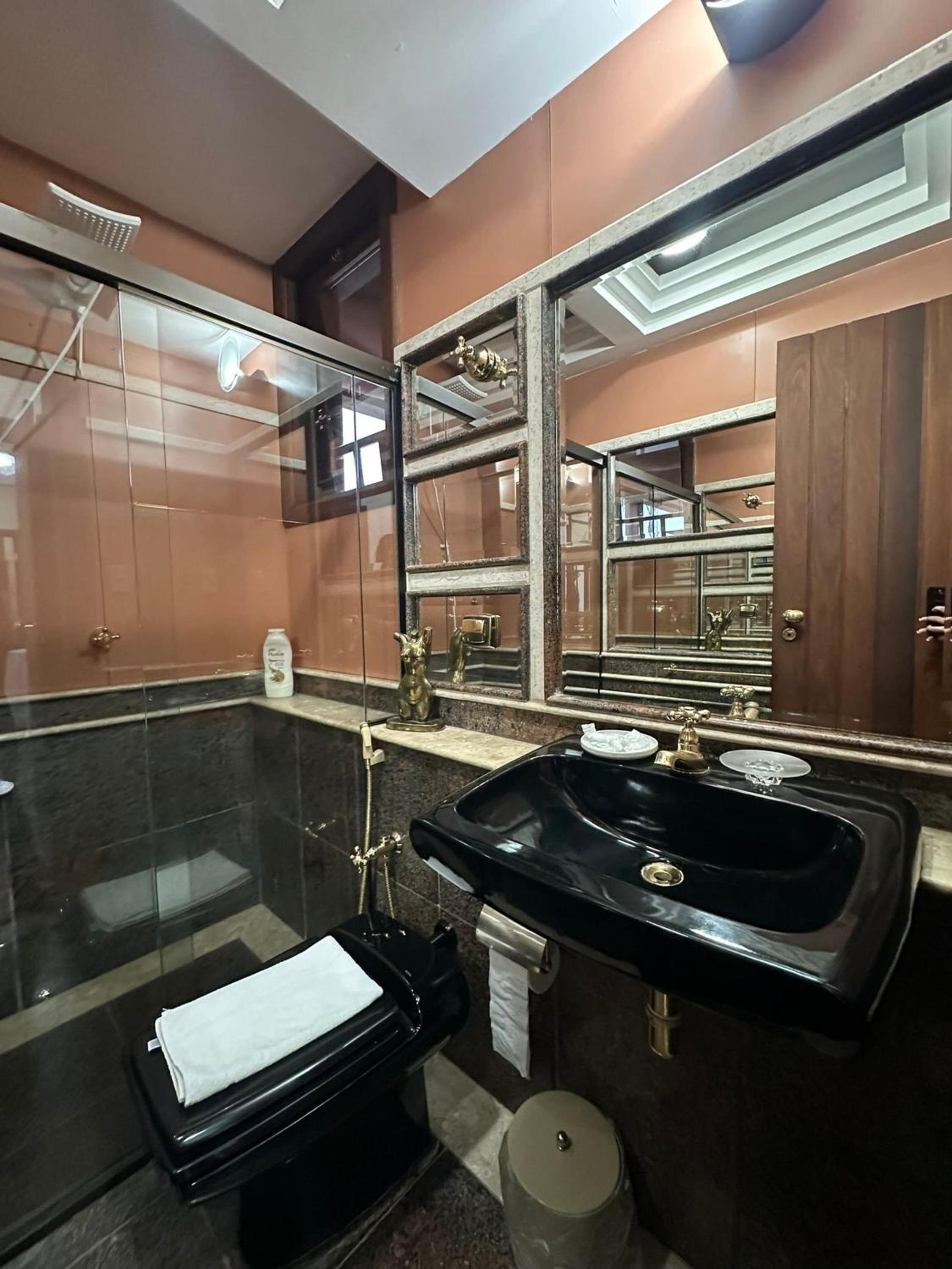 Two-Bedroom Apartment - Photo 136