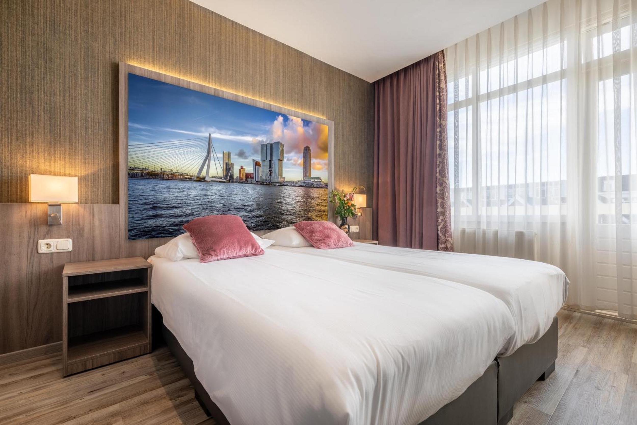 Standard Twin Room - Photo 1