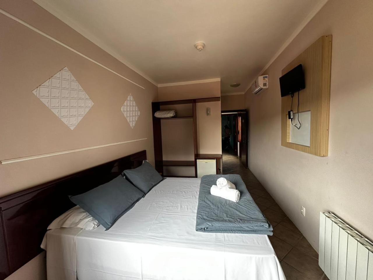 Standard Double Room photo 3