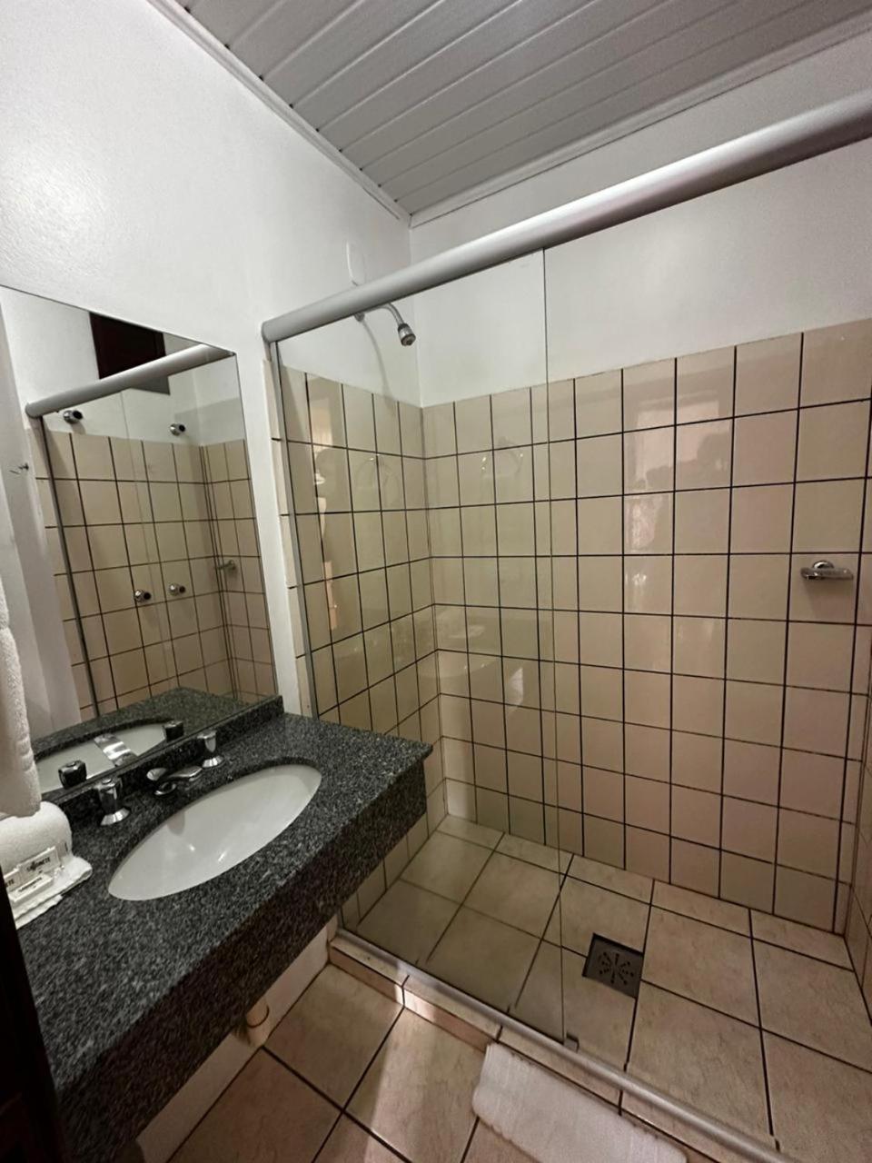 Standard Triple Room photo 2
