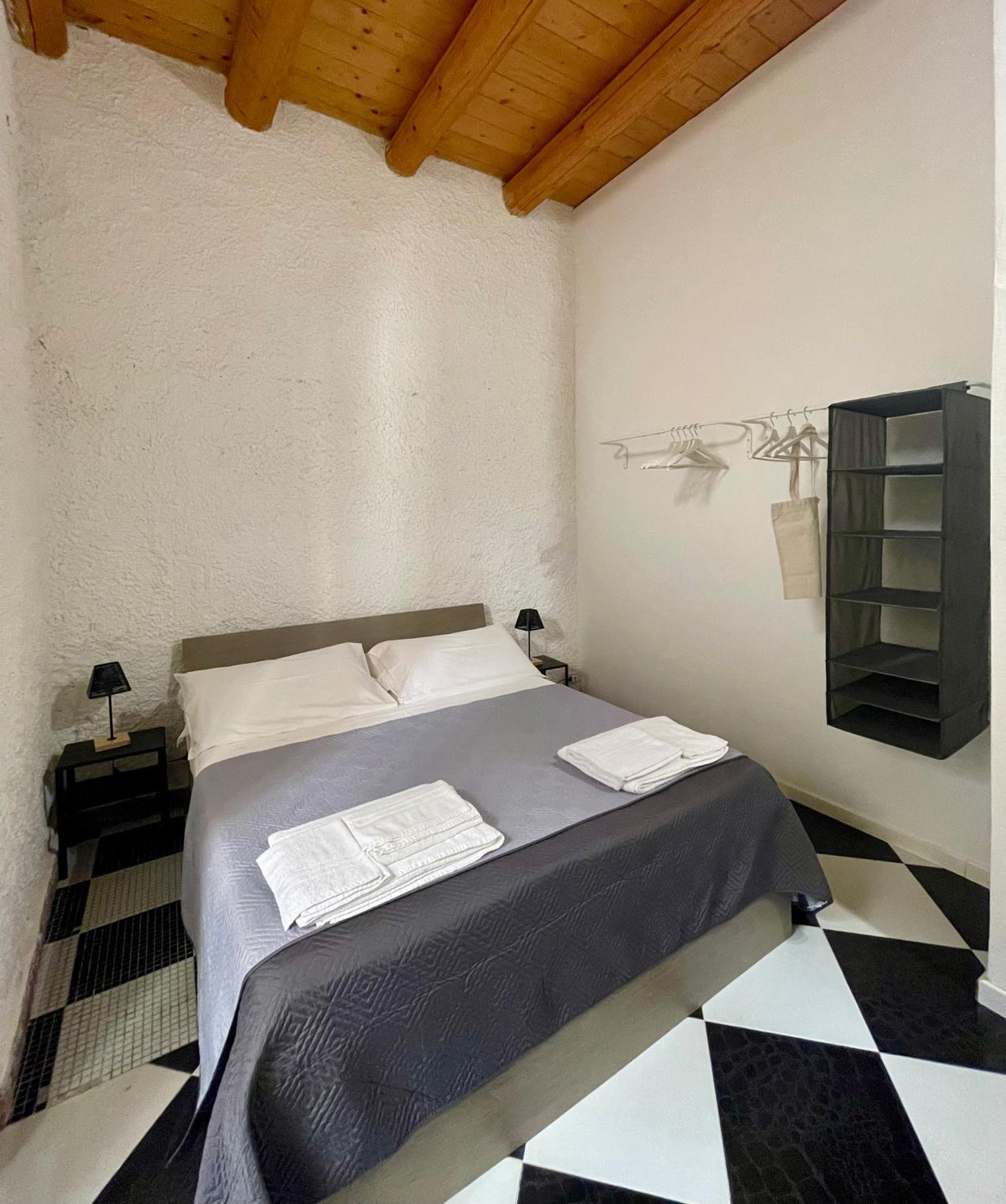 One-Bedroom House