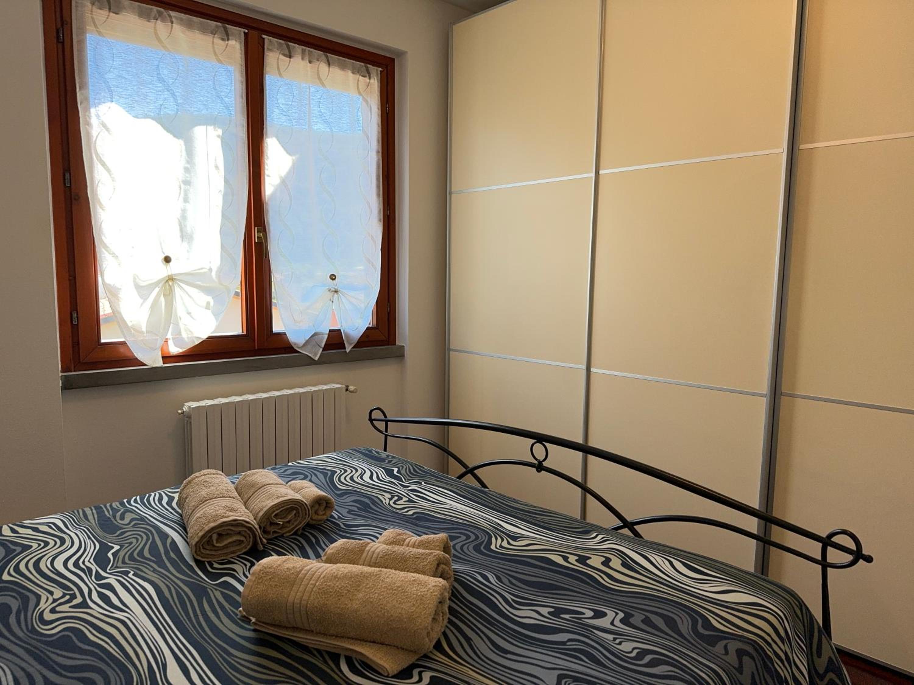 One-Bedroom Apartment With Balcony photo 2