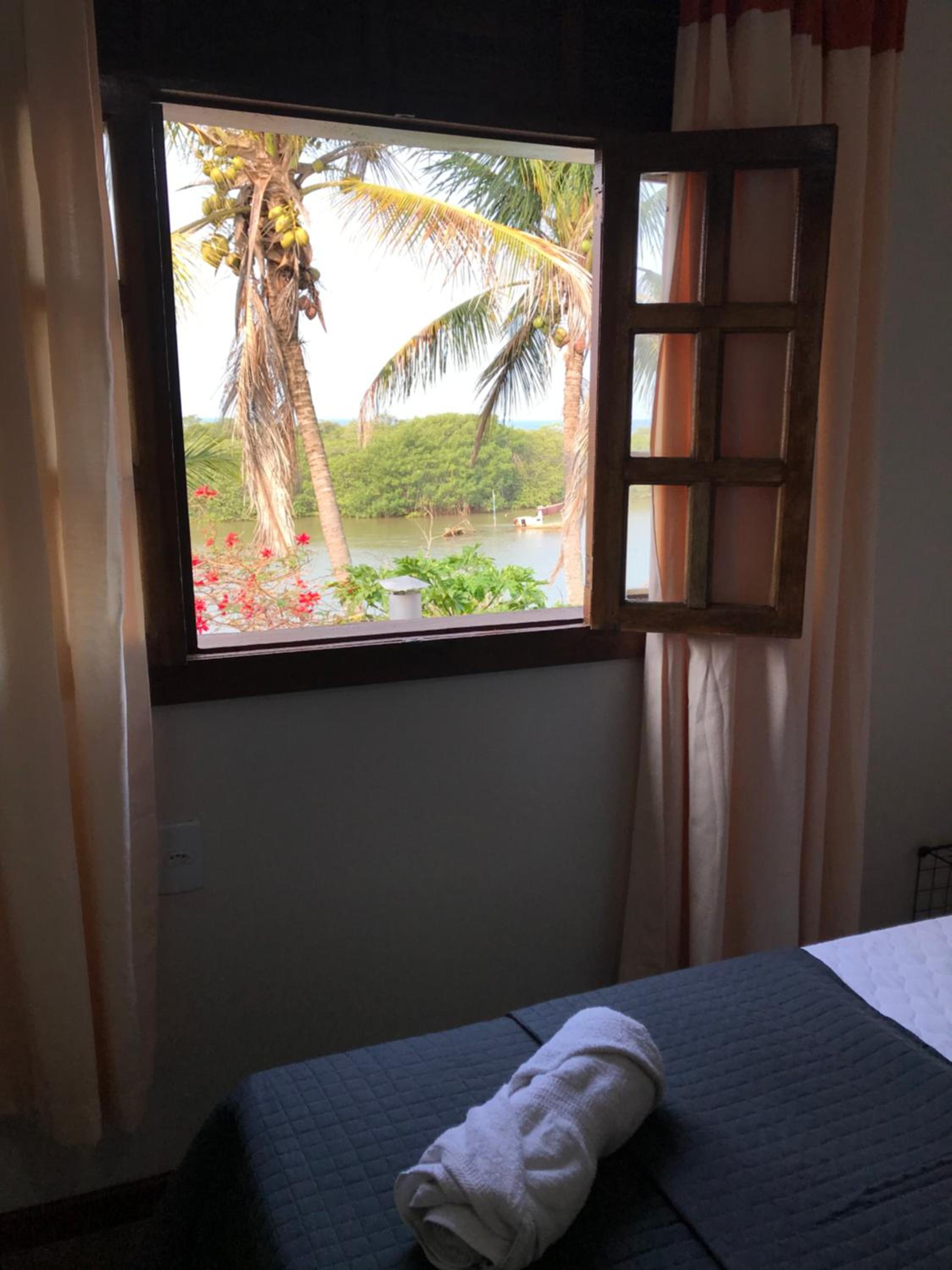 Triple Room with Pool View photo 2