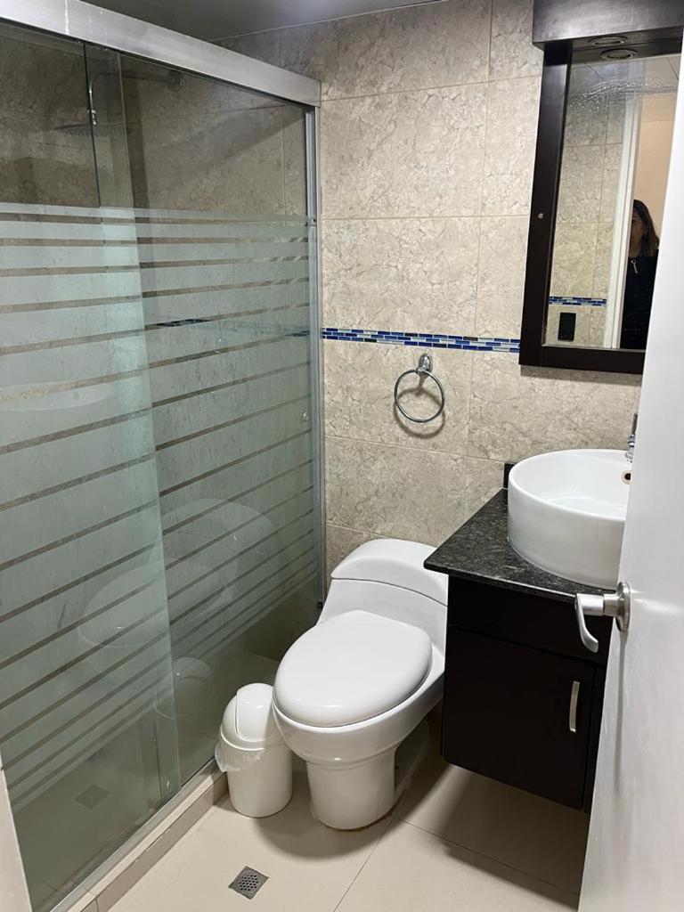 Two-Bedroom Deluxe Apartment with Balcony photo 3