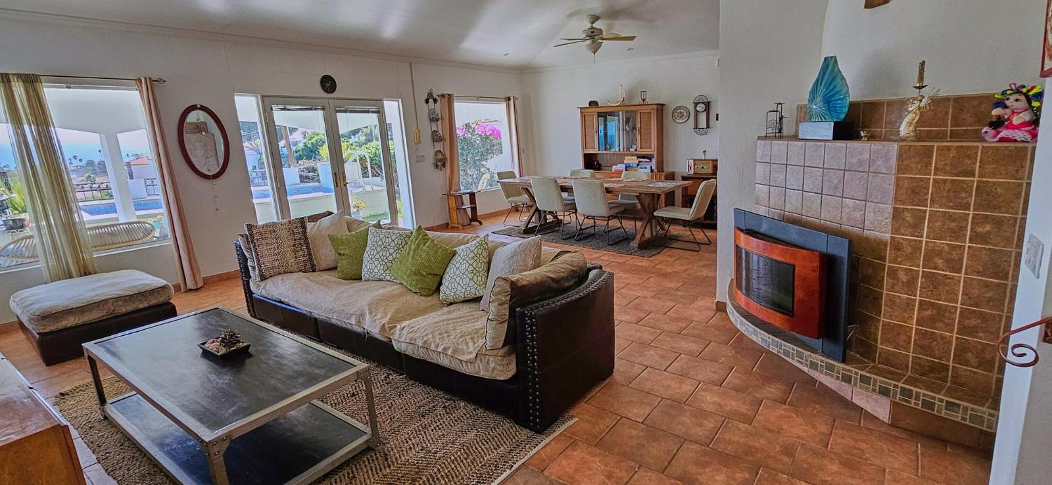 Three-Bedroom House photo 1