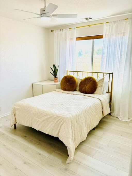 Three-Bedroom House photo 1