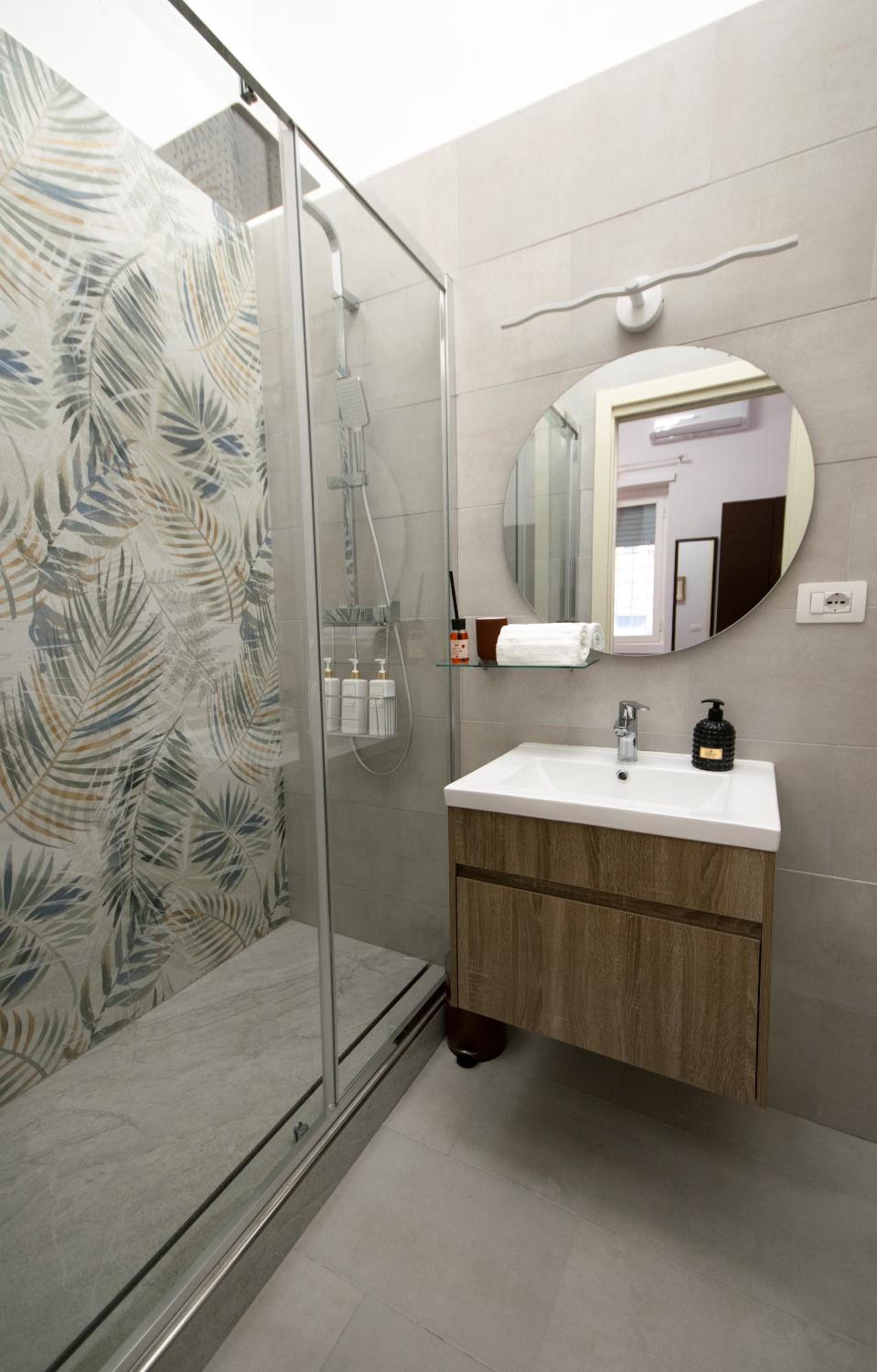 Double Room with Private Bathroom photo 3
