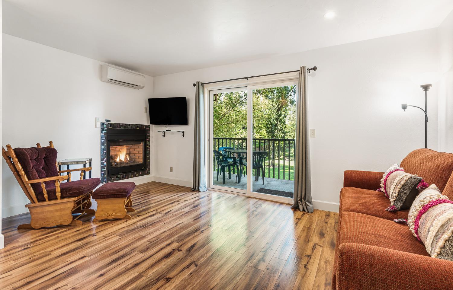 Suite with Balcony photo 1