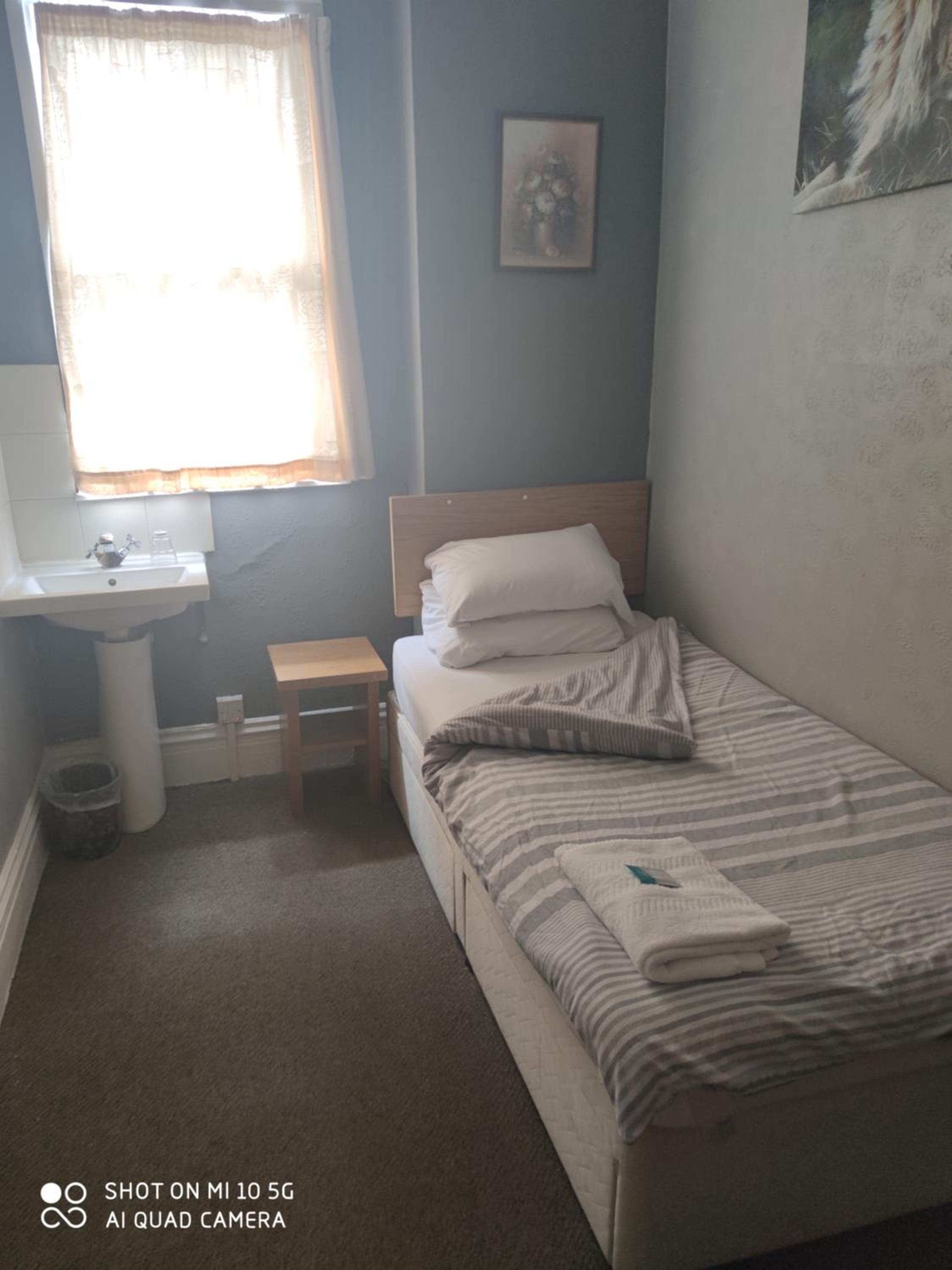 Budget Single Room