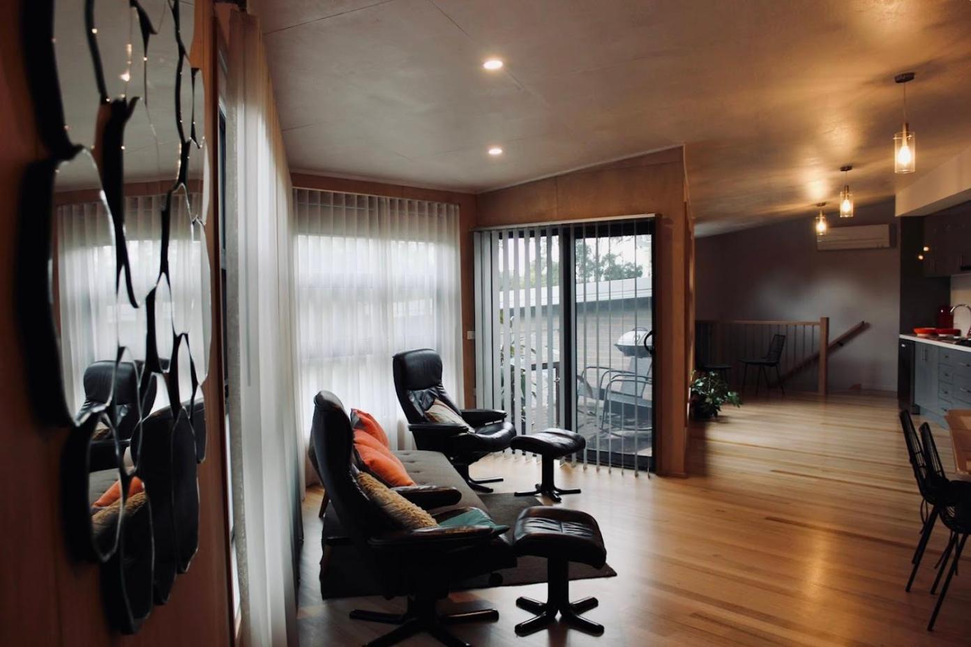 One-Bedroom House photo 1