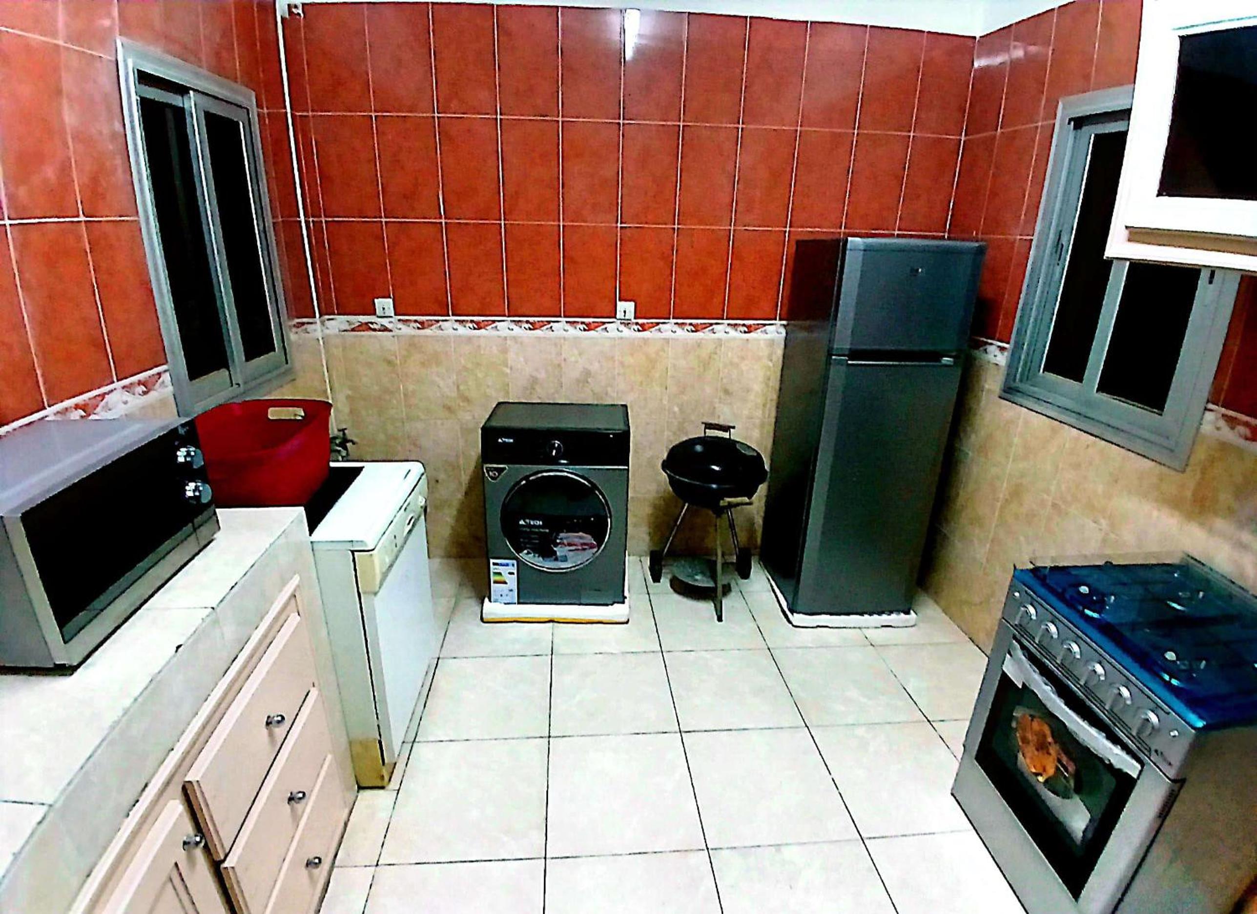 Apartment photo 3