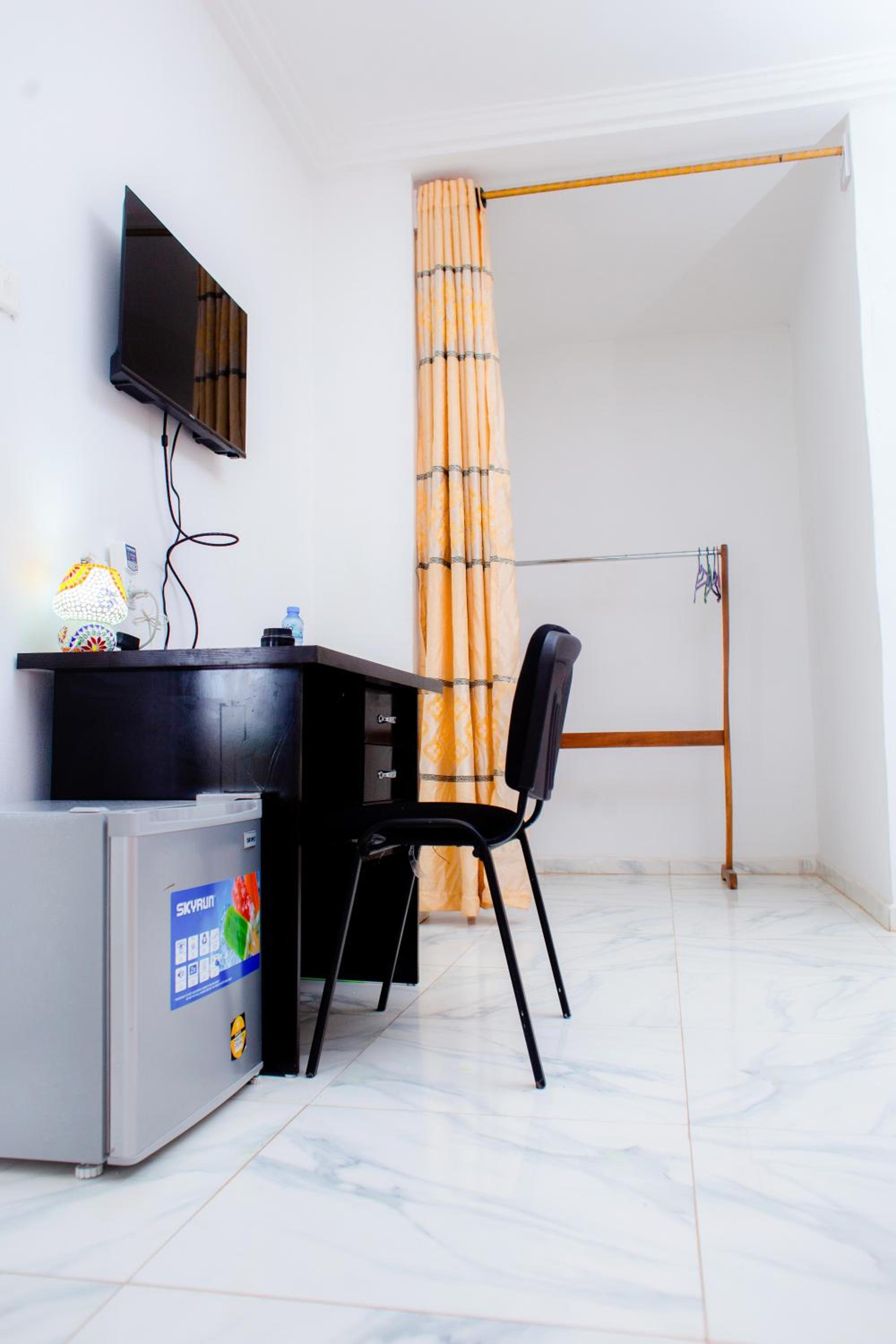 Double or Twin Room photo 2