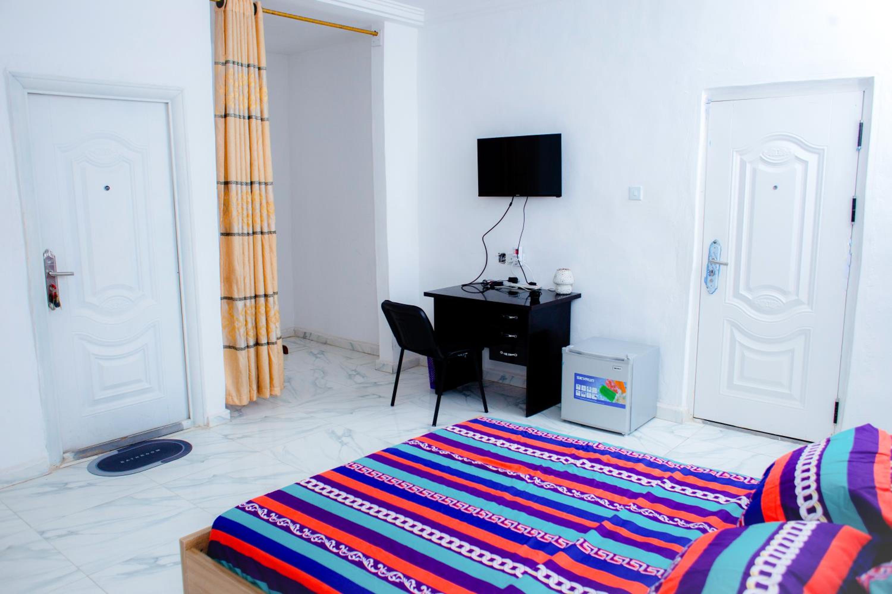 Double or Twin Room photo 2