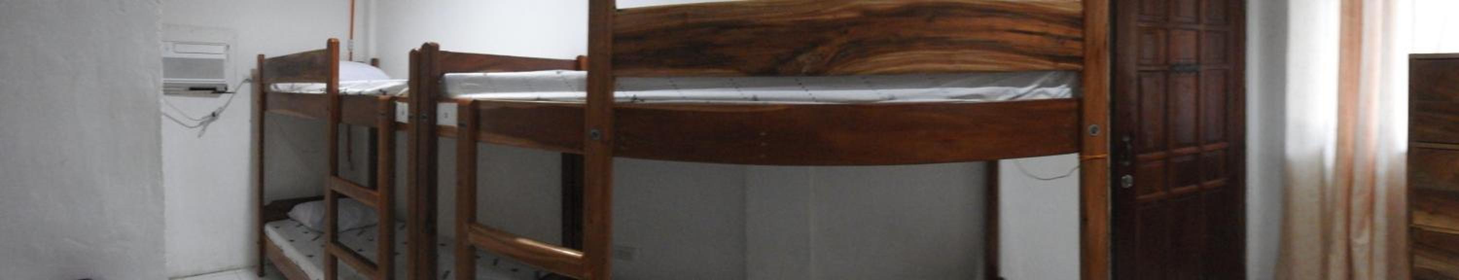 8-Bed Mixed Dormitory Room photo 3