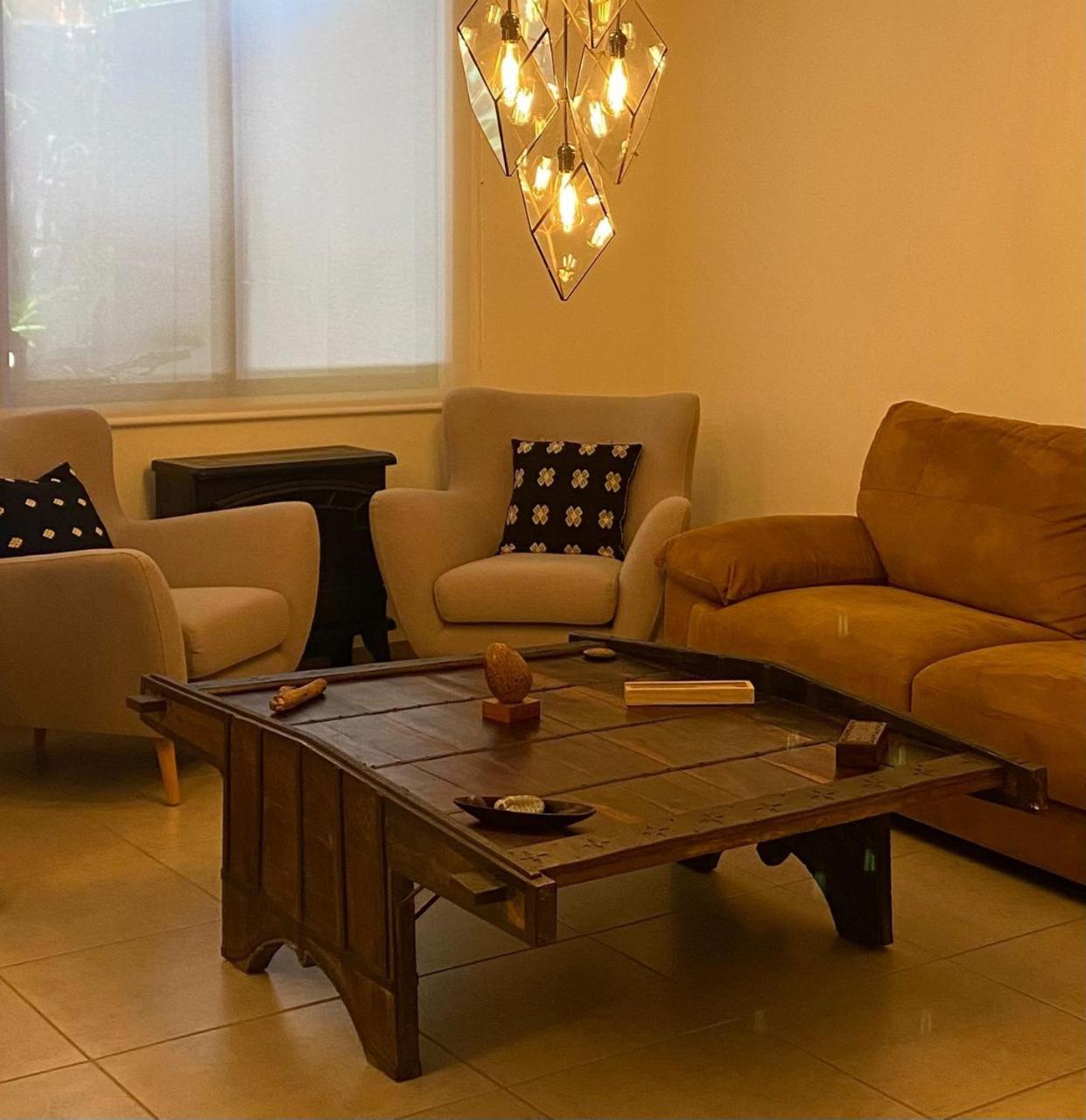 Three-Bedroom House photo 2