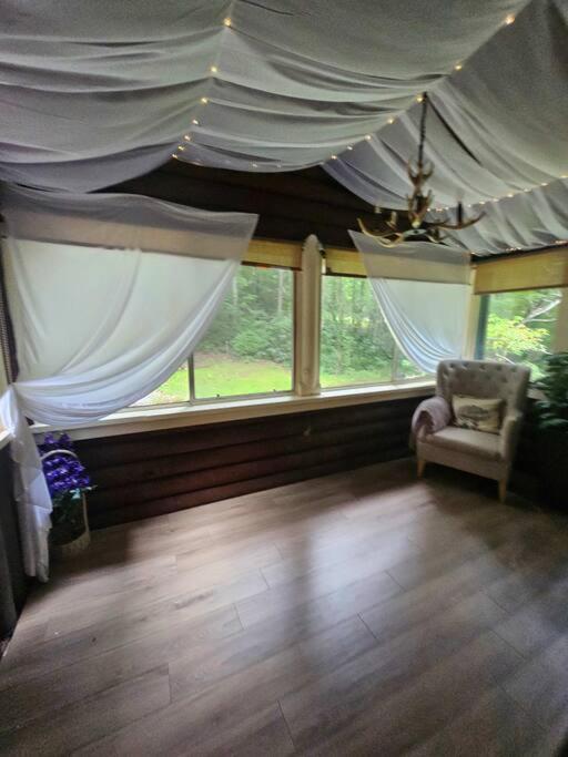 One-Bedroom House photo 3