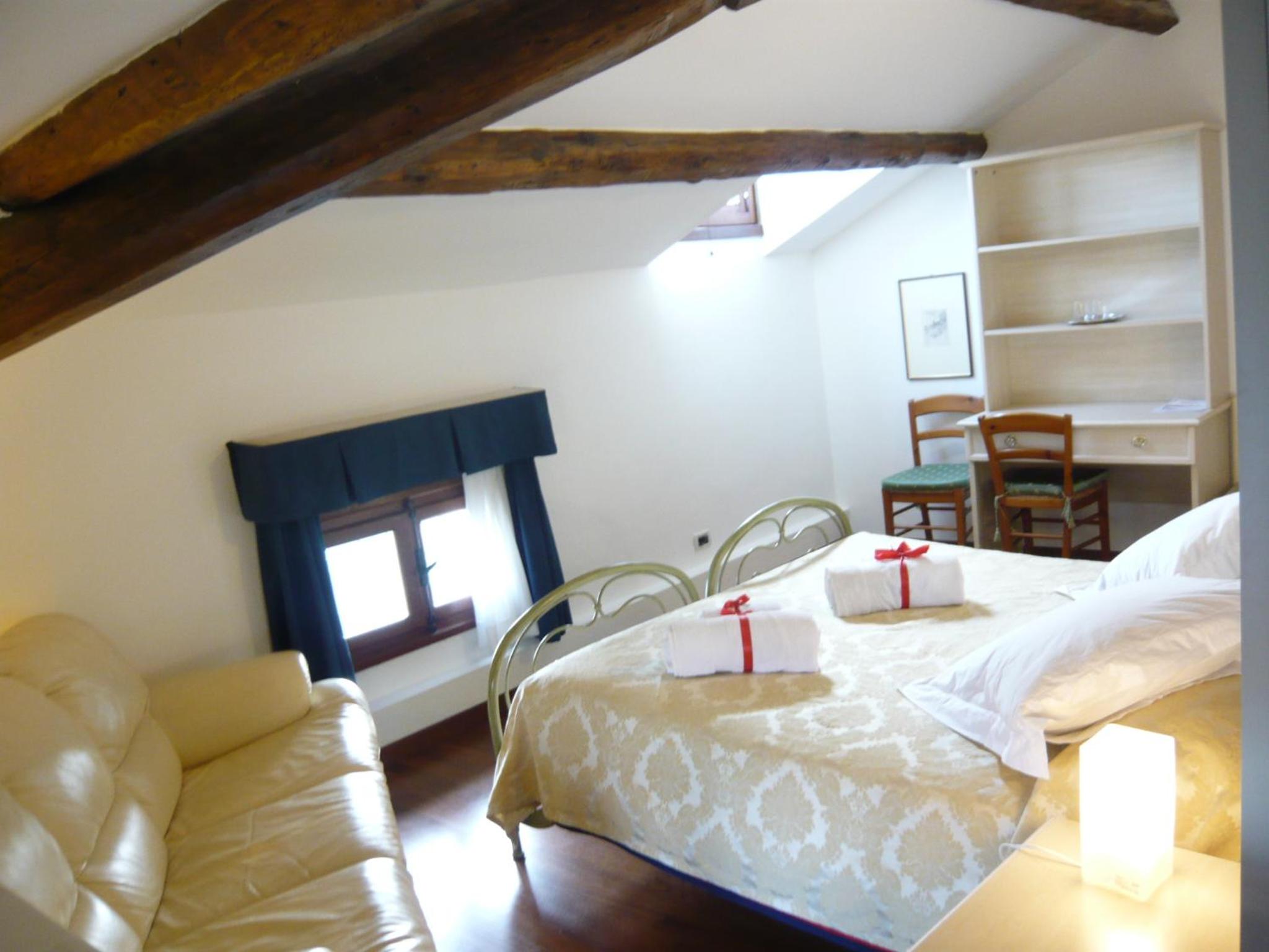 Double or Twin Room photo 1