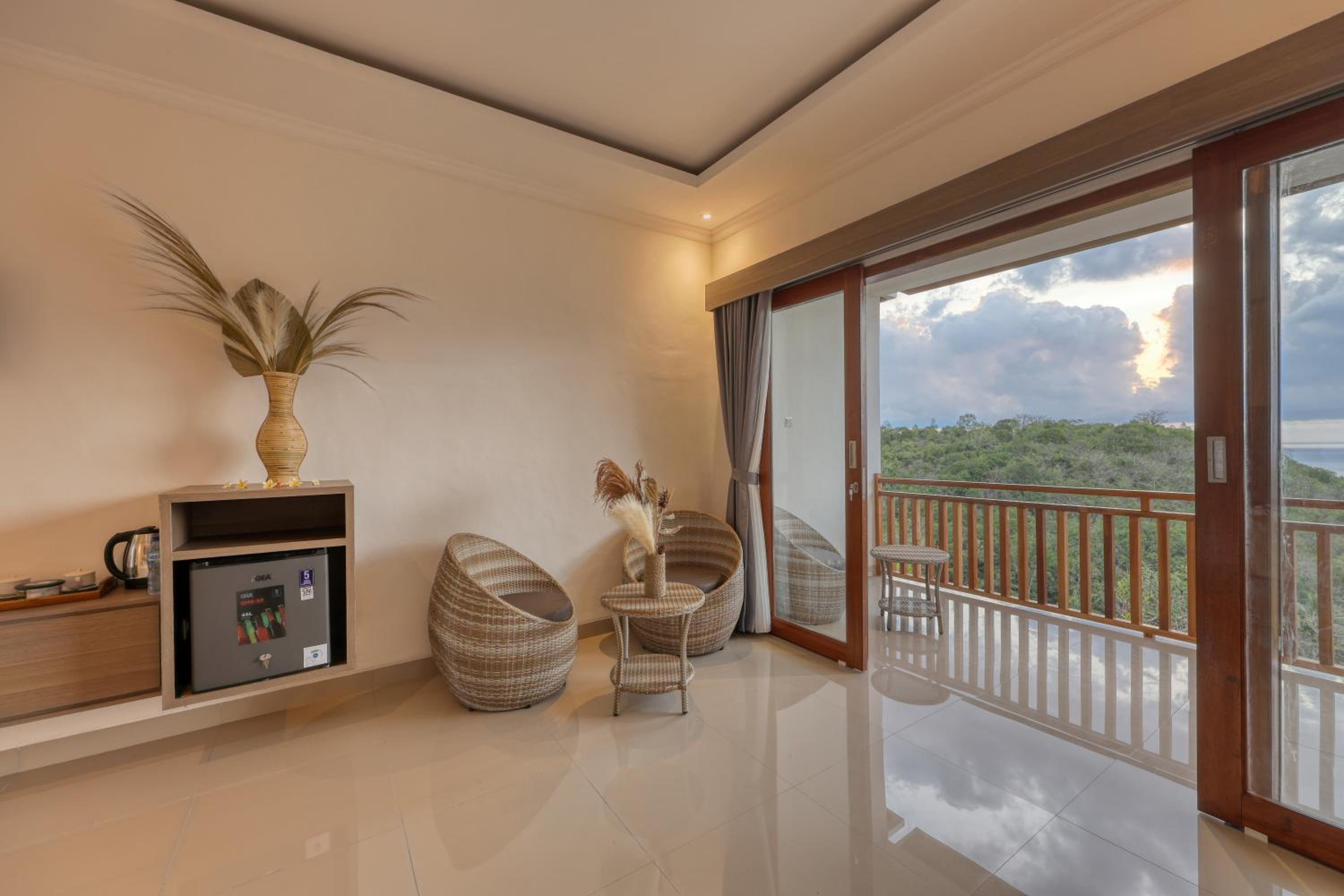 Suite with Sea View - Photo 29