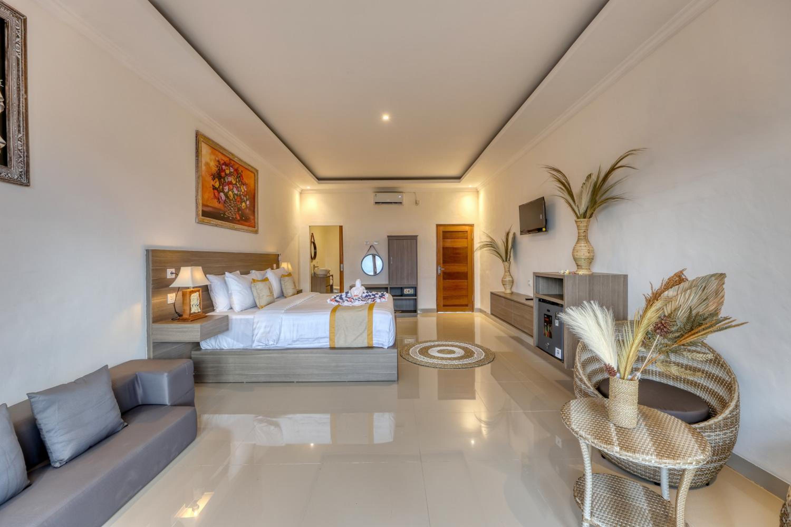 Suite with Sea View - Photo 23