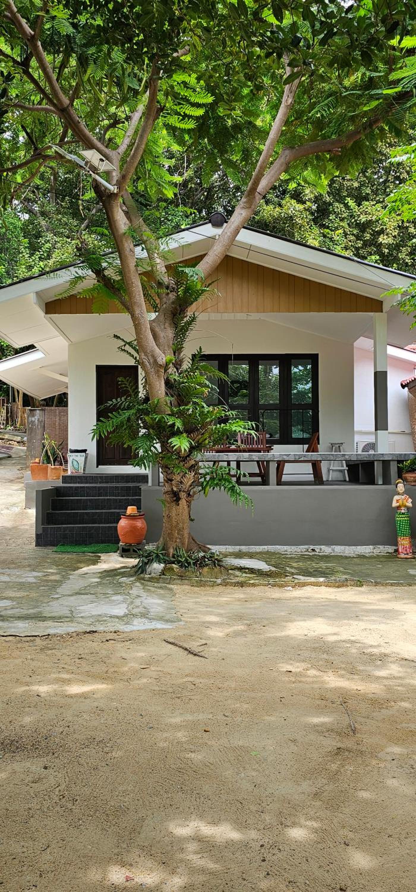 Family Room with Sea View - Photo 2
